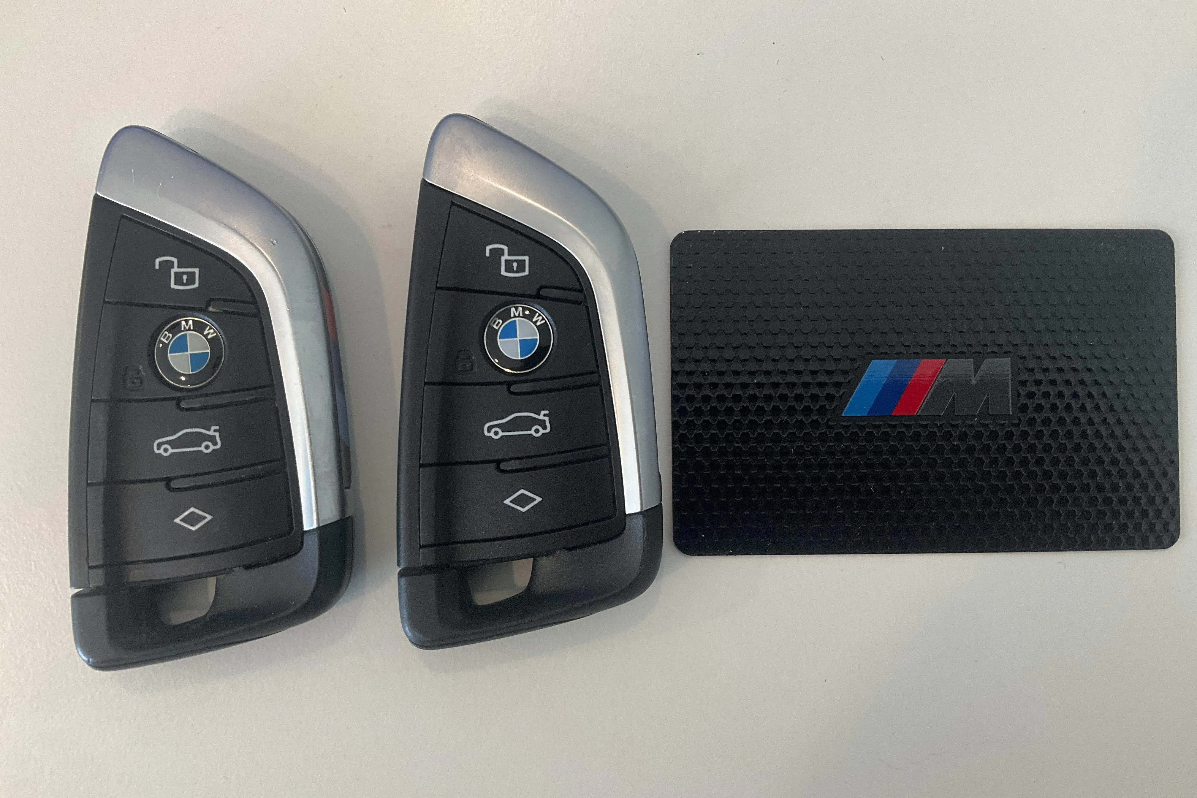 Presentationsfoto 30 av 30: BMW i4 M50 xDrive, G26 (544hk) - 16 060 mil - Automat - grå - 2024