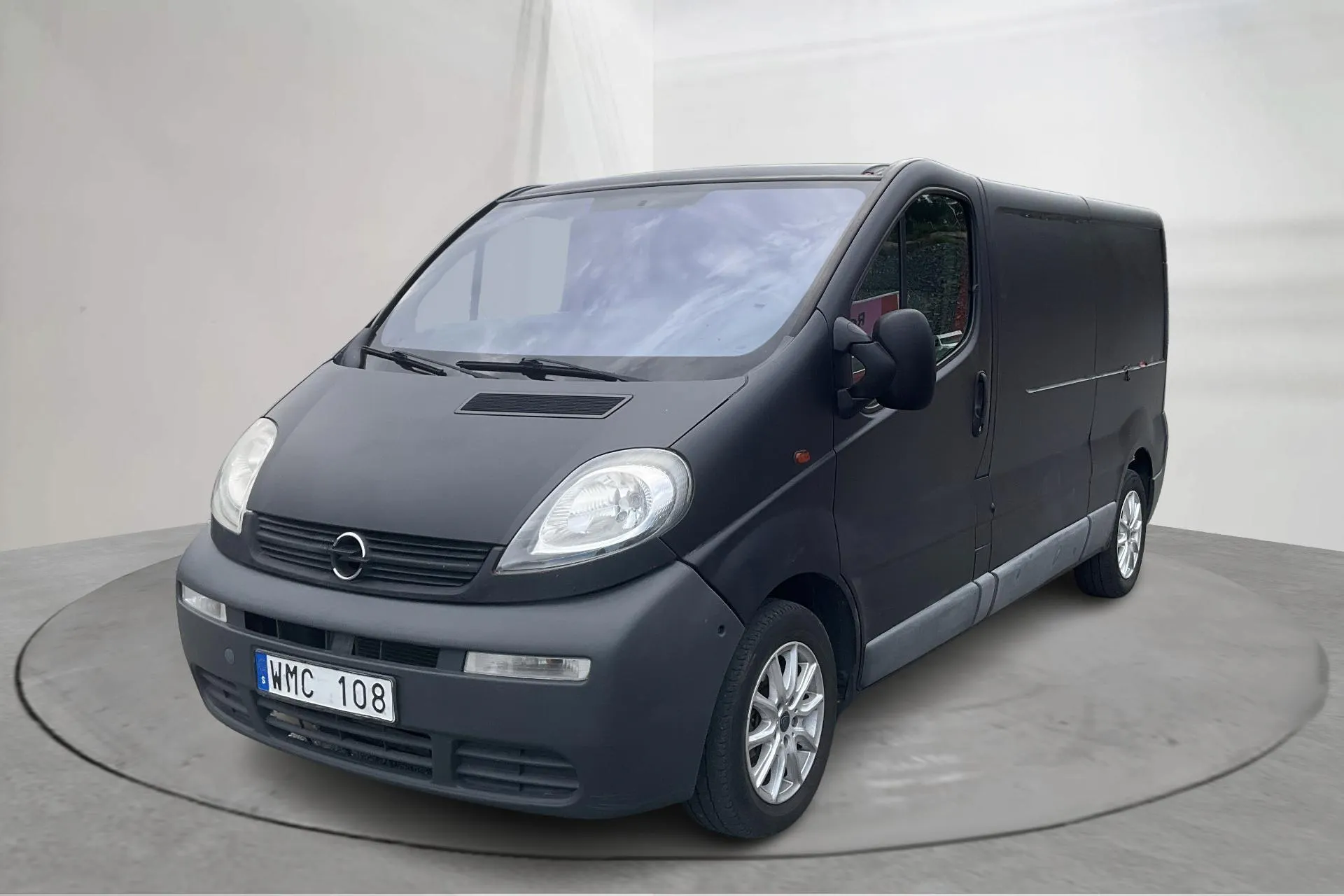 Presentationsfoto 1 av 12: Opel Vivaro 1.9 CDTI (100hk) - 23 328 mil - Manuell - svart - 2005