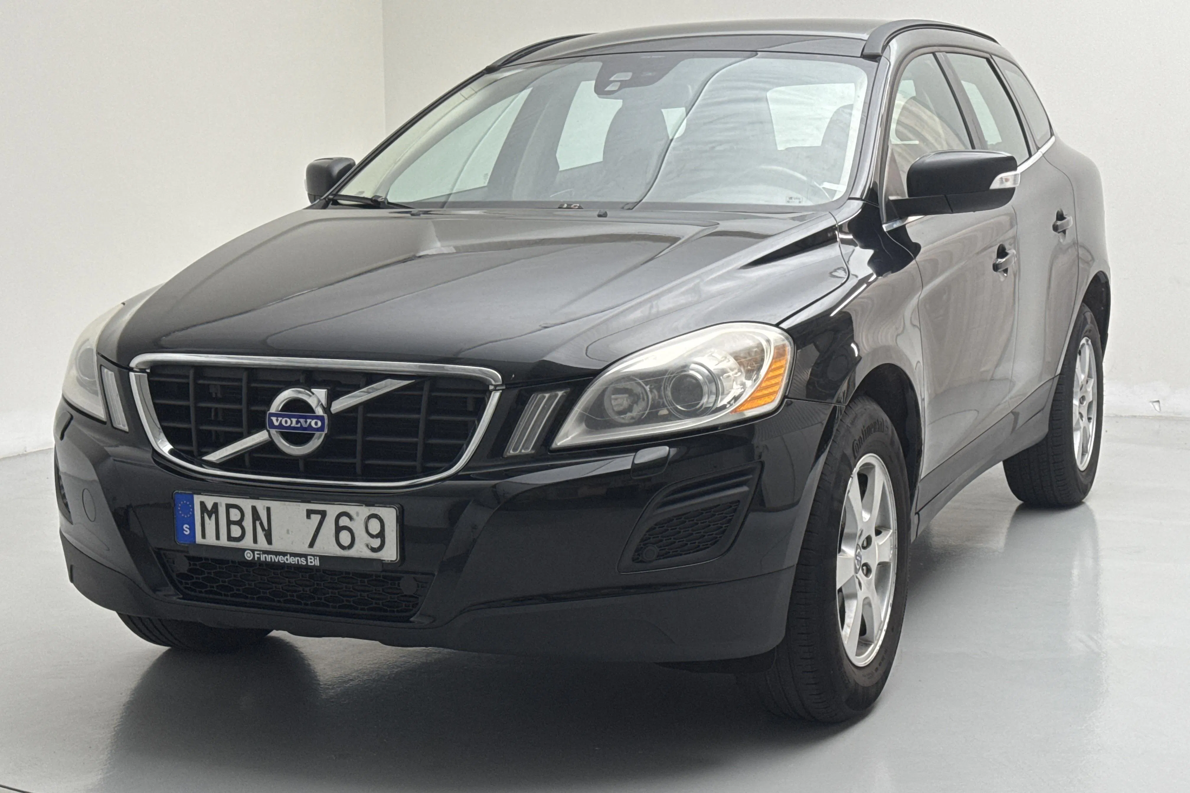 Presentationsfoto 1 av 12: Volvo XC60 D3 AWD (163hk) - 34 823 mil - Automat - svart - 2012