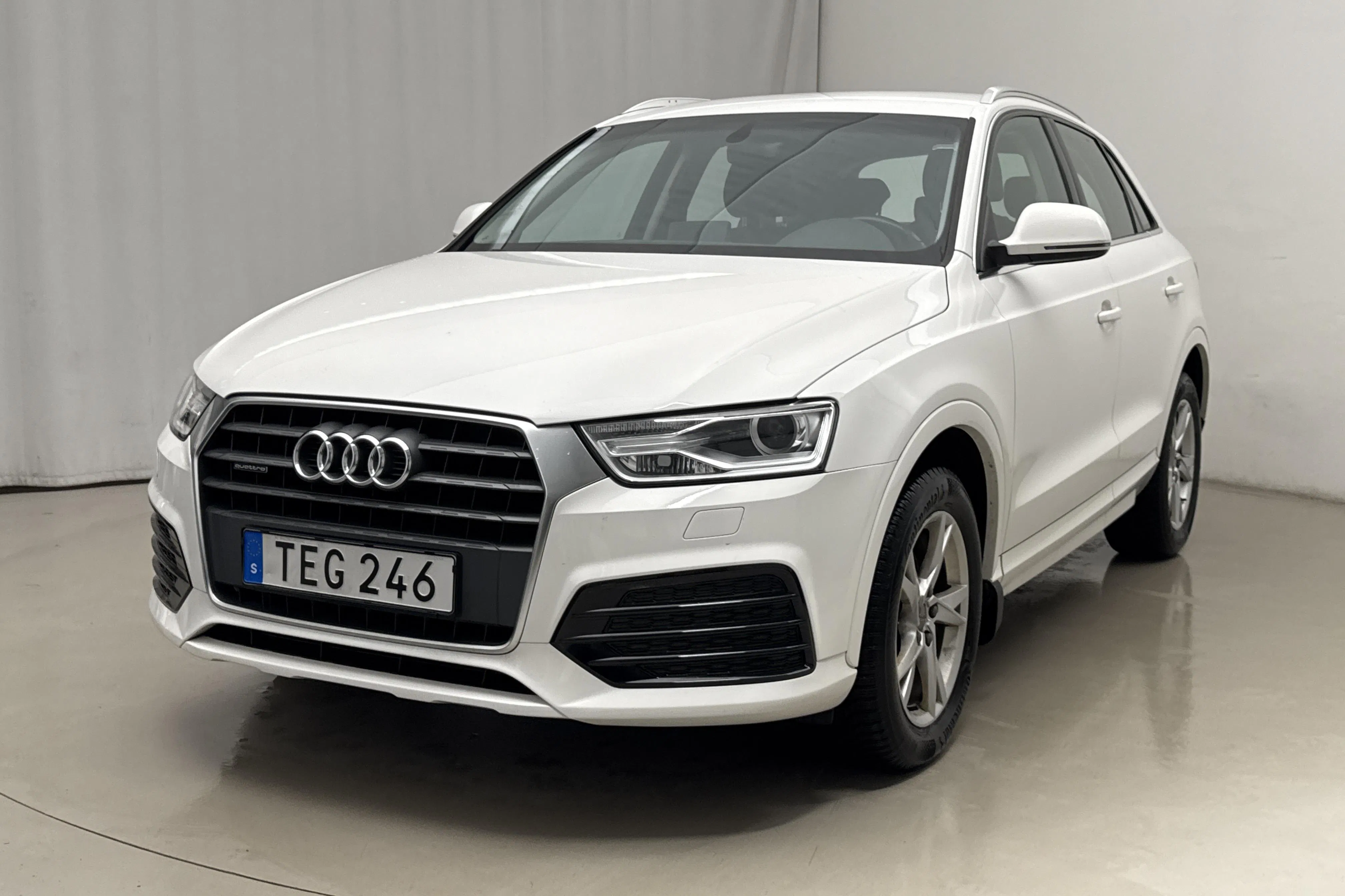 Presentation photo 1 of 14: Audi Q3 2.0 TDI quattro (150hk) - 111 970 km - Automatic - white - 2018
