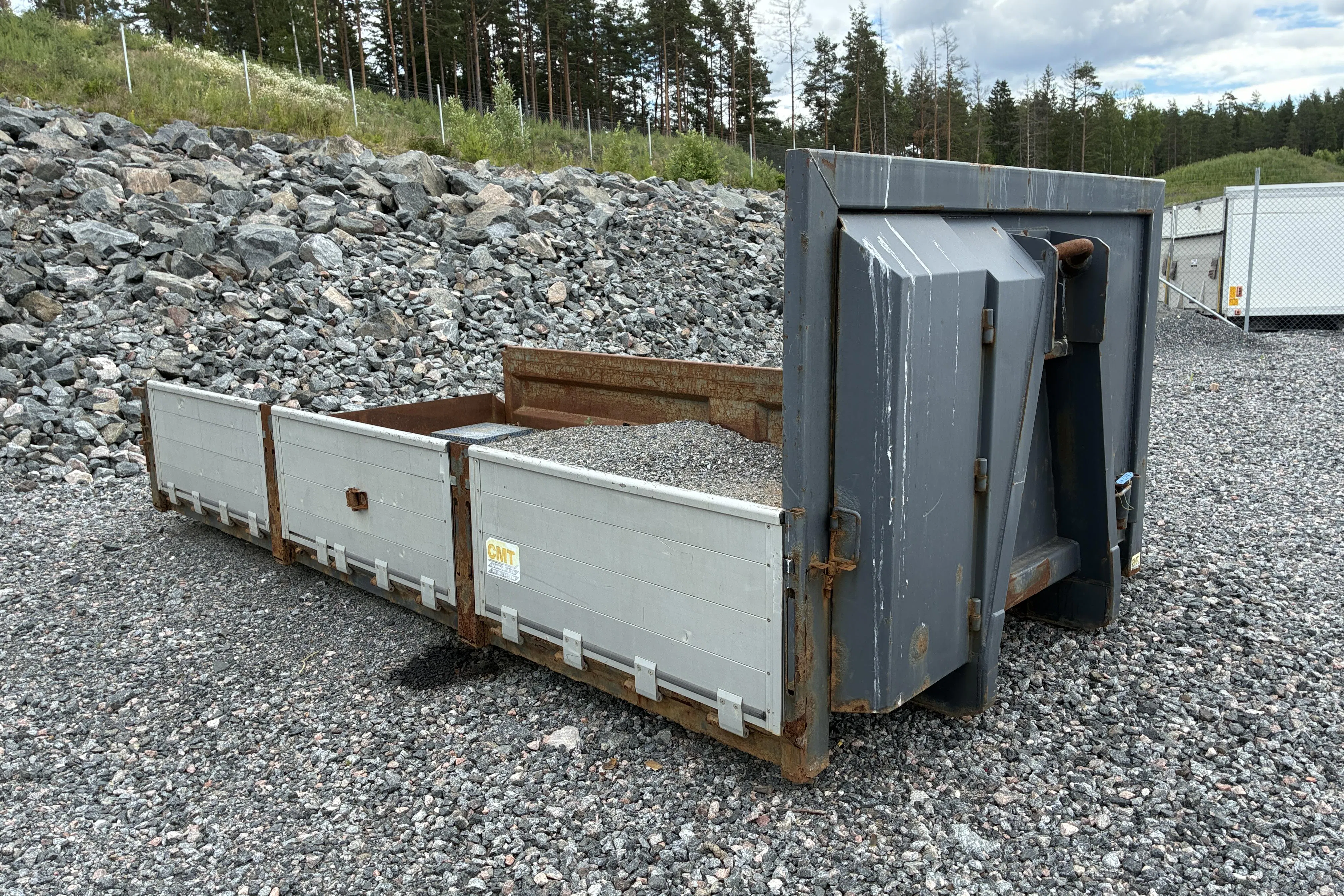Presentationsfoto 2 av 26: CMT Lastväxlarflak - 0 km - 2013