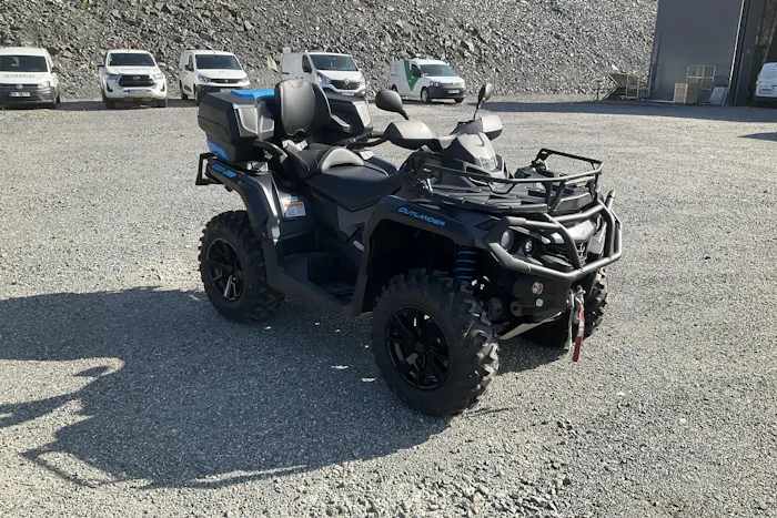 can-am OUTLANDER 650 MAX XT ATV
