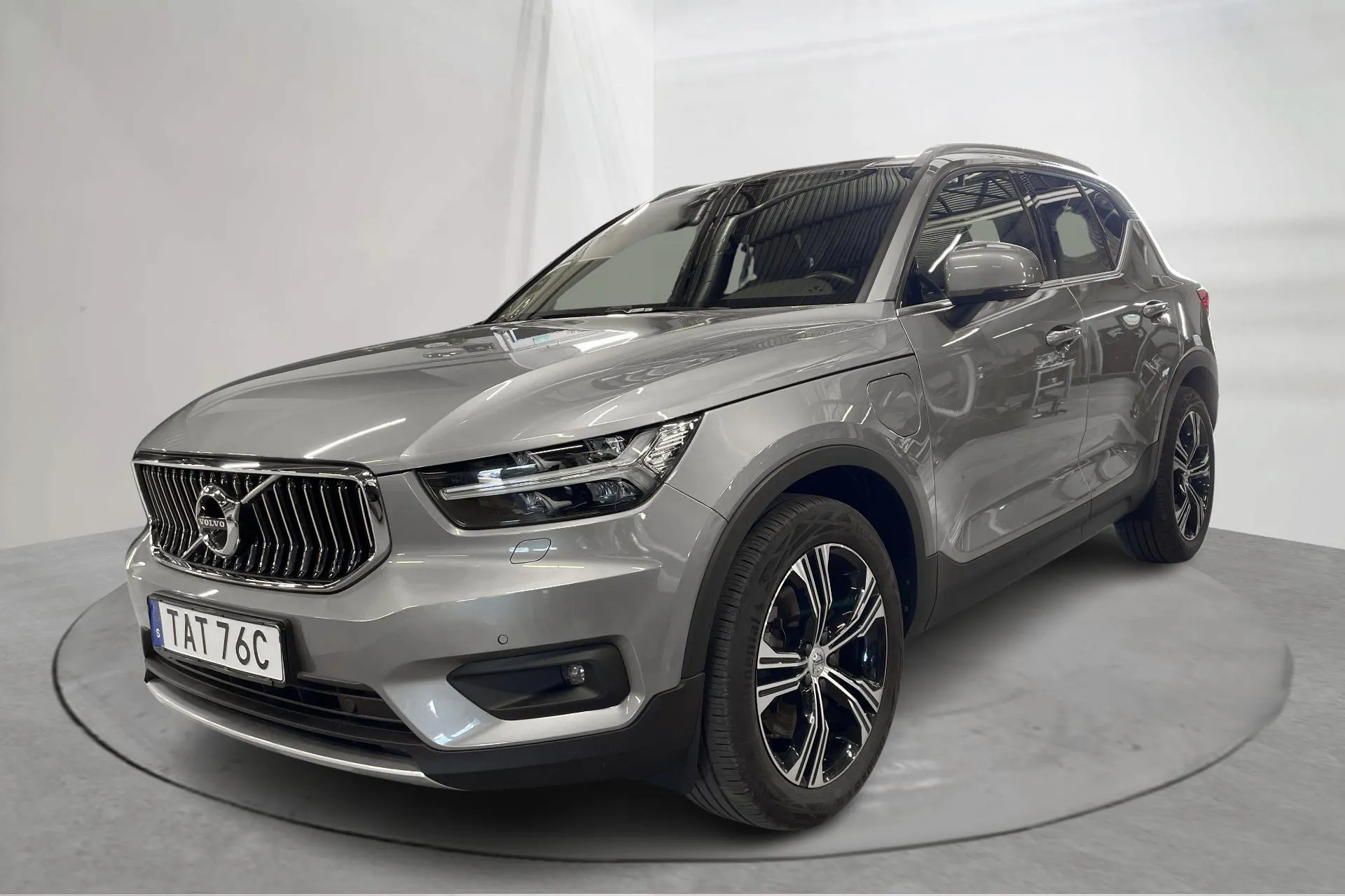 Presentation photo 1 of 21: Volvo XC40 T5 2WD Twin Engine (262hk) - 79 730 km - Automatic - gray - 2021