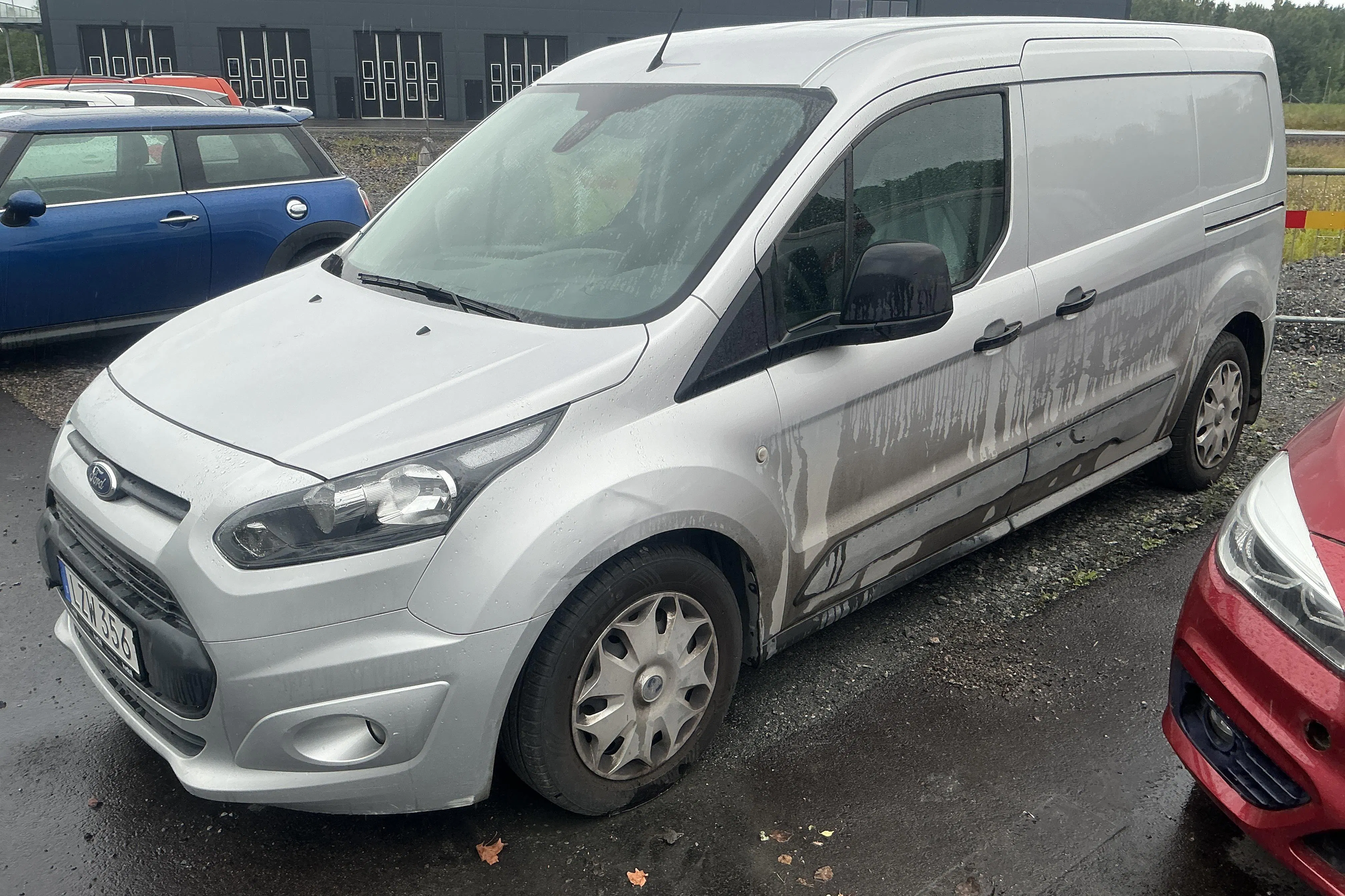 Presentation photo 1 of 13: Ford Transit Connect 1.6 TDCi (115hk) - 93 330 km - Manual - gray - 2016