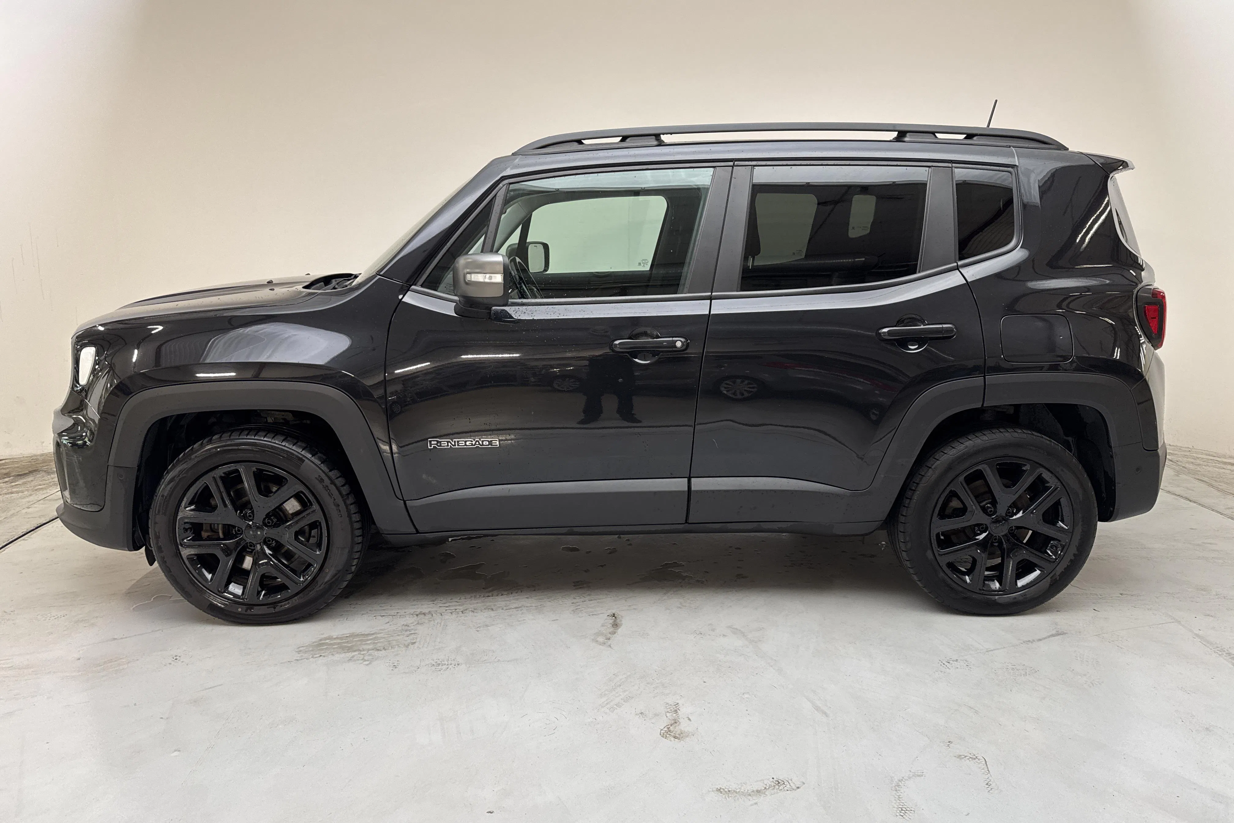 Presentation photo 2 of 14: Jeep Renegade 1.3 PHEV 4WD (190hk) - 97 650 km - Automatic - black - 2020