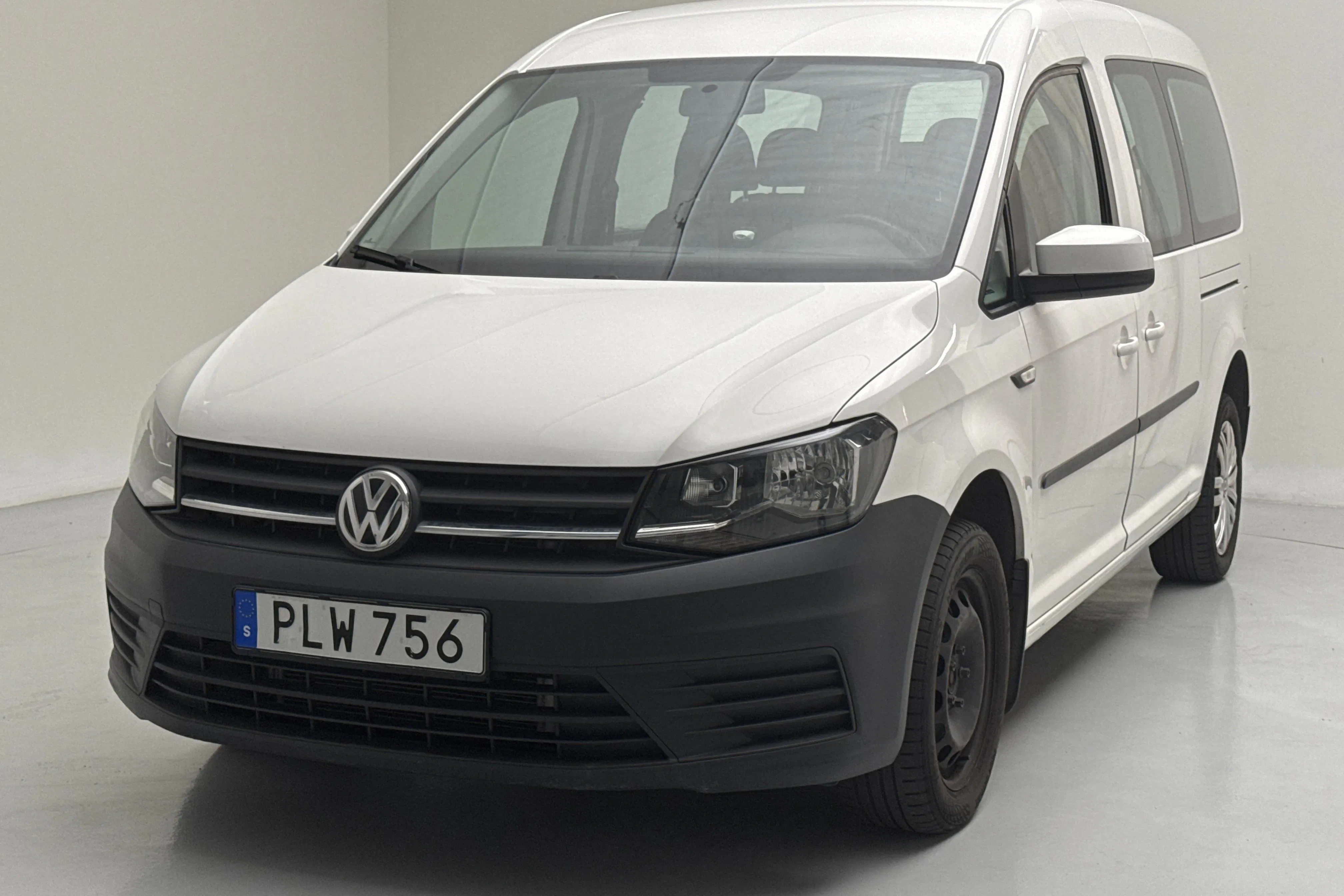 Presentation photo 1 of 14: VW Caddy Maxi Life 2.0 TDI (102hk) - 106 290 km - Manual - white - 2017