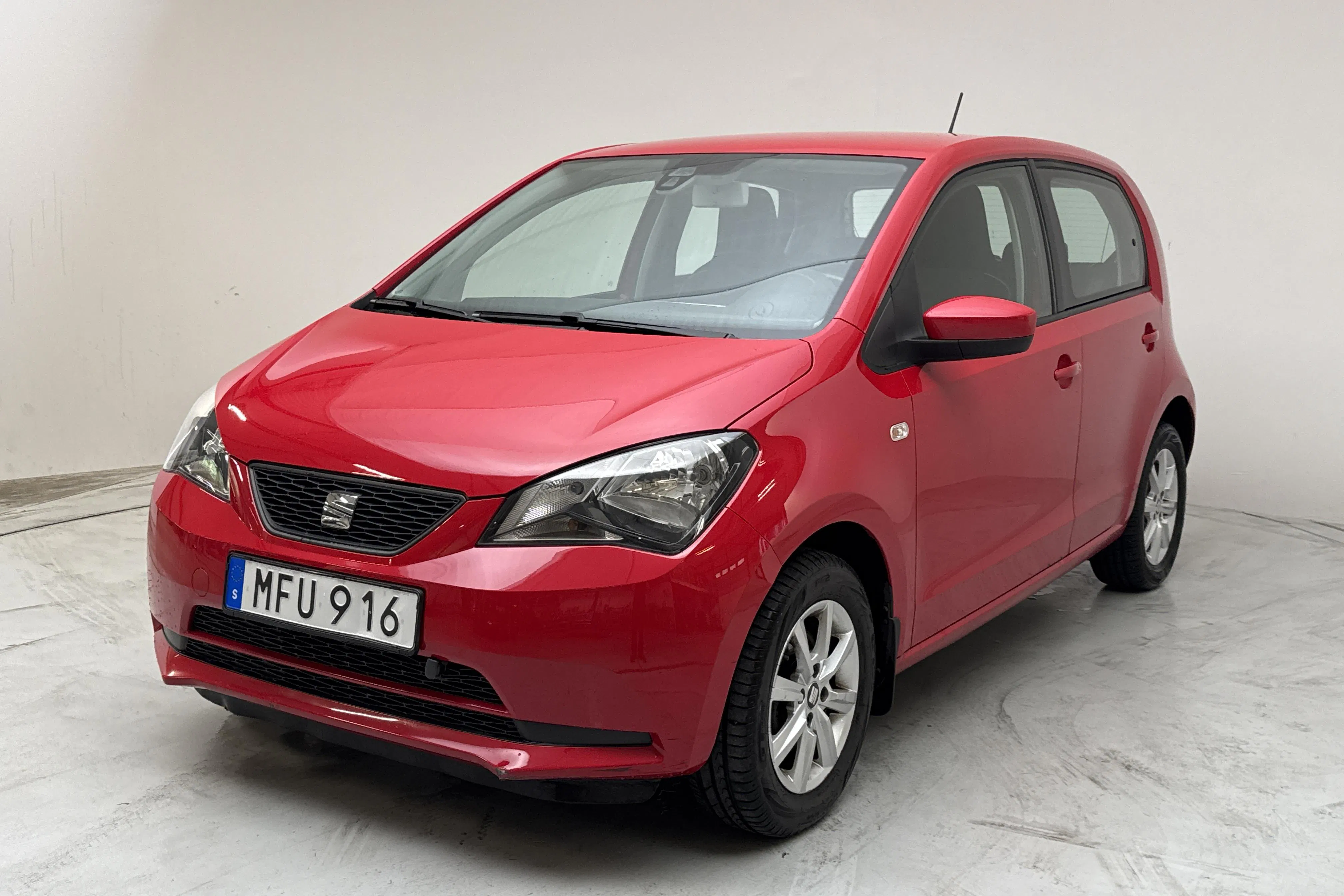 Presentation photo 1 of 11: Seat Mii 1.0 MPI Ecofuel 5dr (68hk) - 94 610 km - Manual - red - 2018