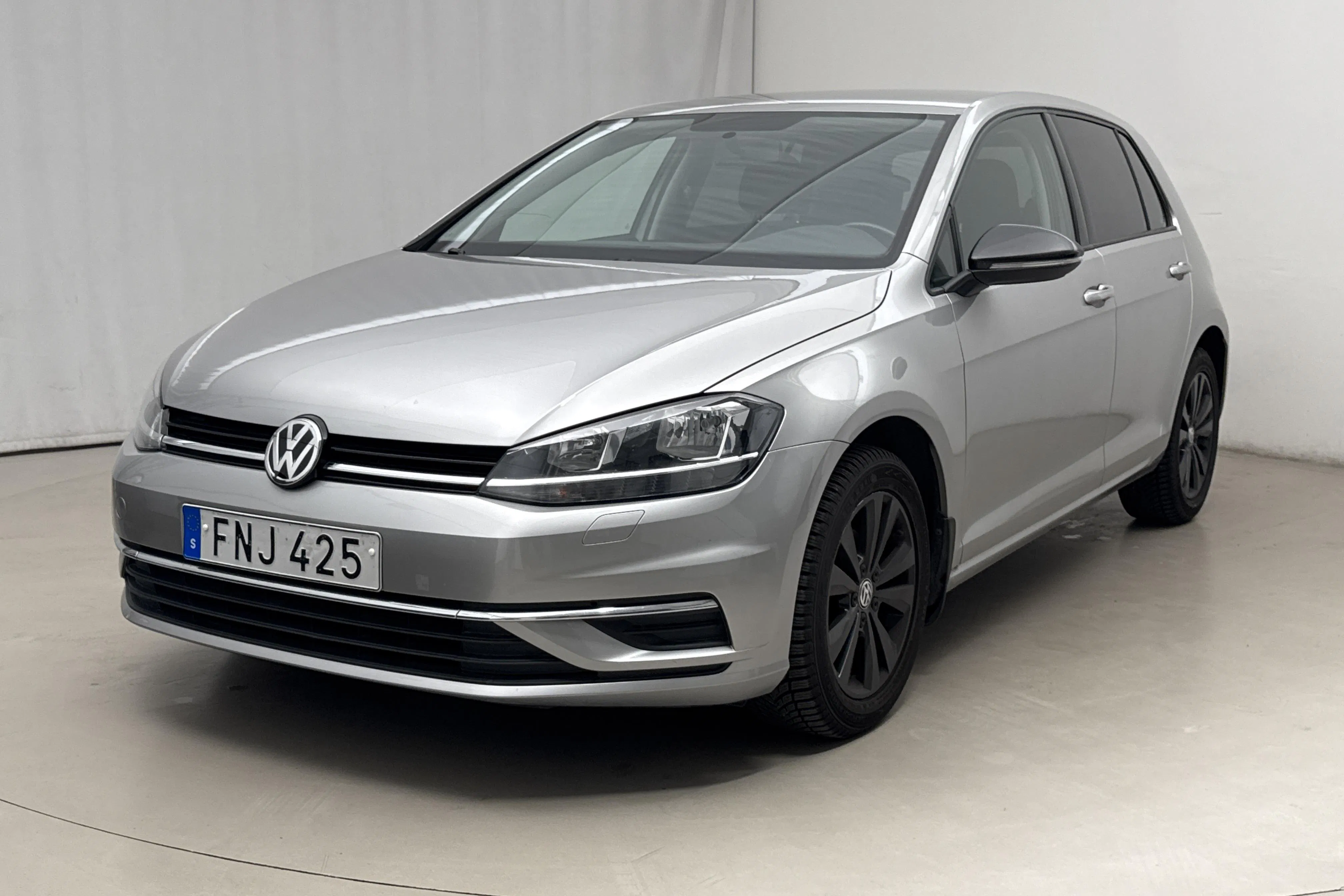 Presentation photo 1 of 15: VW Golf VII 1.0 TSI 5dr (115hk) - 141 630 km - Automatic - silver - 2019