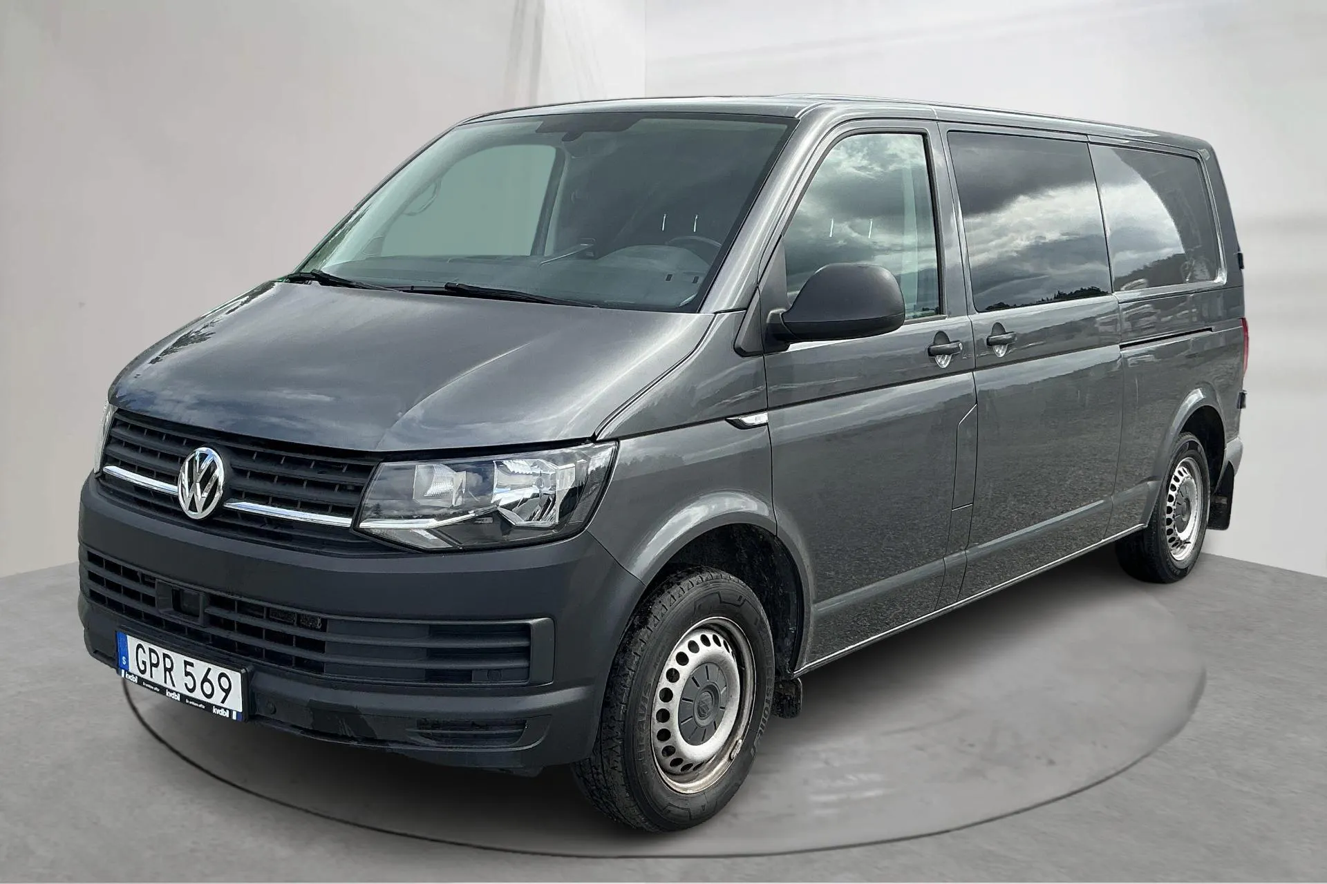 Presentation photo 1 of 13: VW Transporter Kombi T6 2.0 TDI BMT Skåp (150hk) - 162 710 km - Automatic - gray - 2018