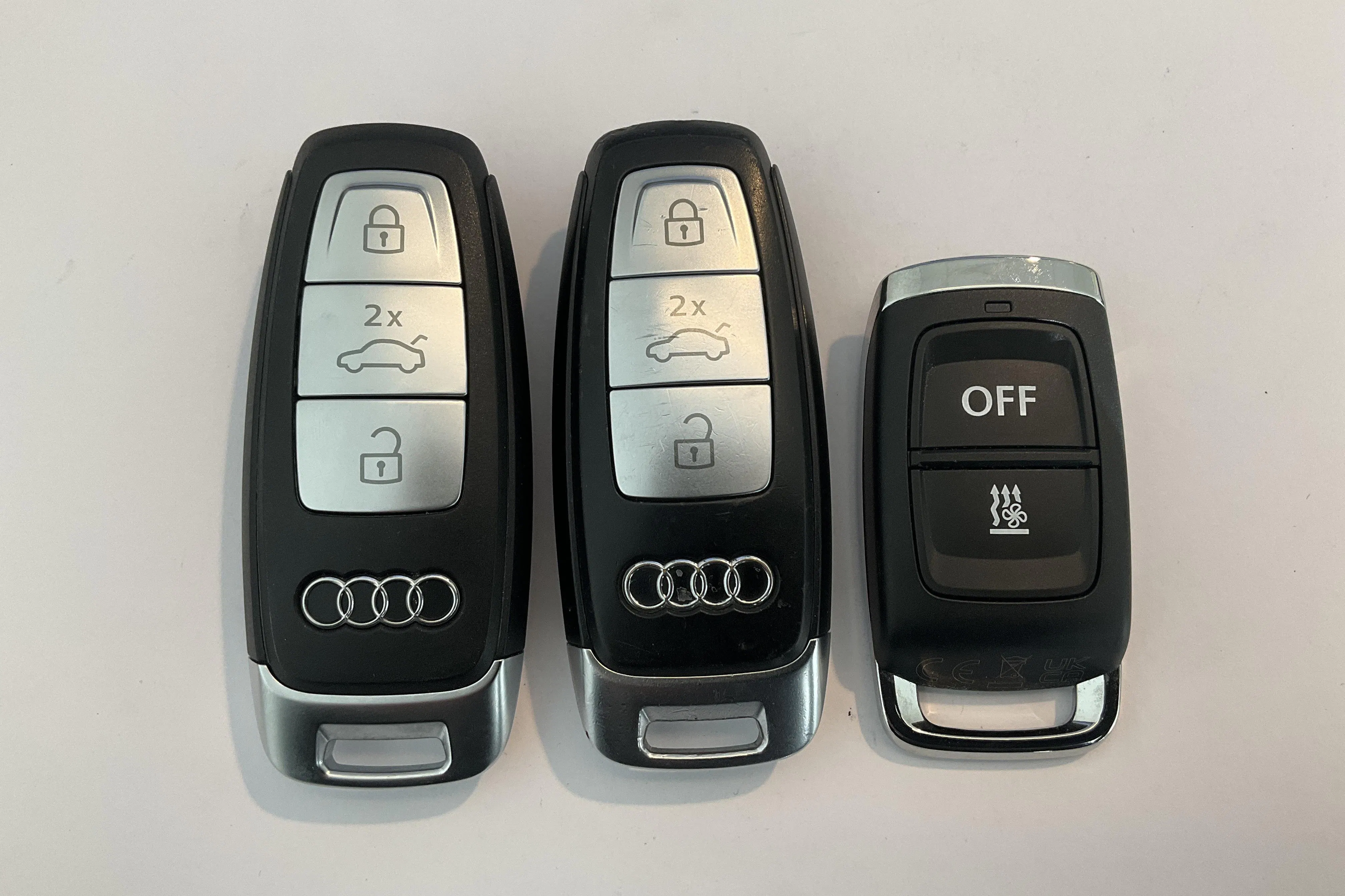 Presentation photo 17 of 17: Audi Q8 50 TDI quattro (286hk) - 148 590 km - Automatic - silver - 2023