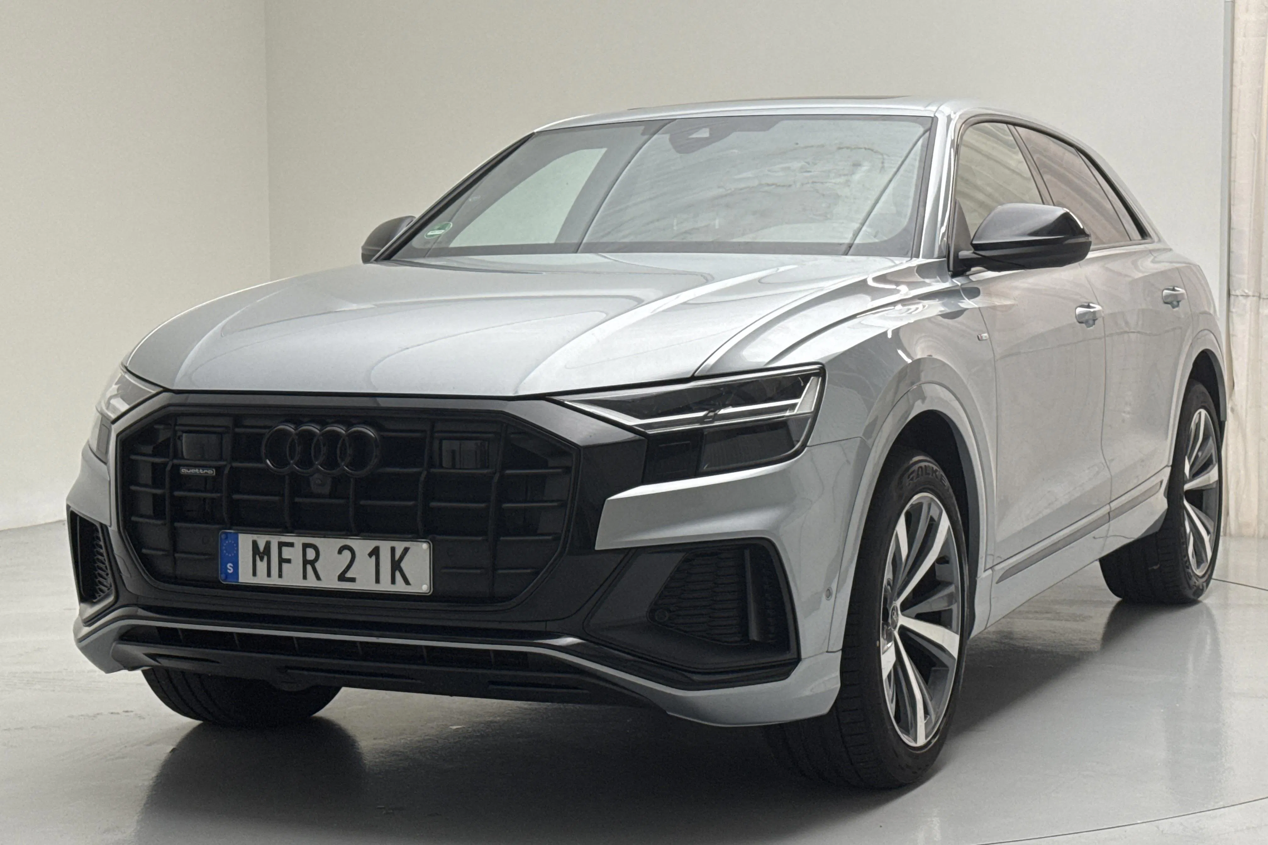 Presentation photo 1 of 17: Audi Q8 50 TDI quattro (286hk) - 148 590 km - Automatic - silver - 2023