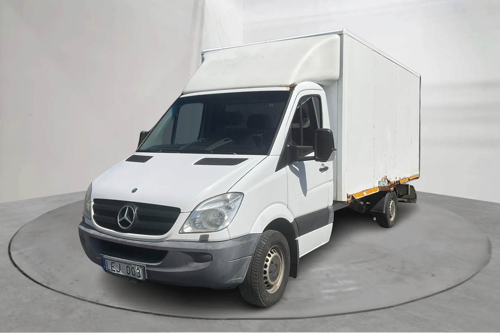 Presentation photo 1 of 12: Mercedes Sprinter 316 CDI Volymskåp (163hk) - 199 360 km - Automatic - white - 2013