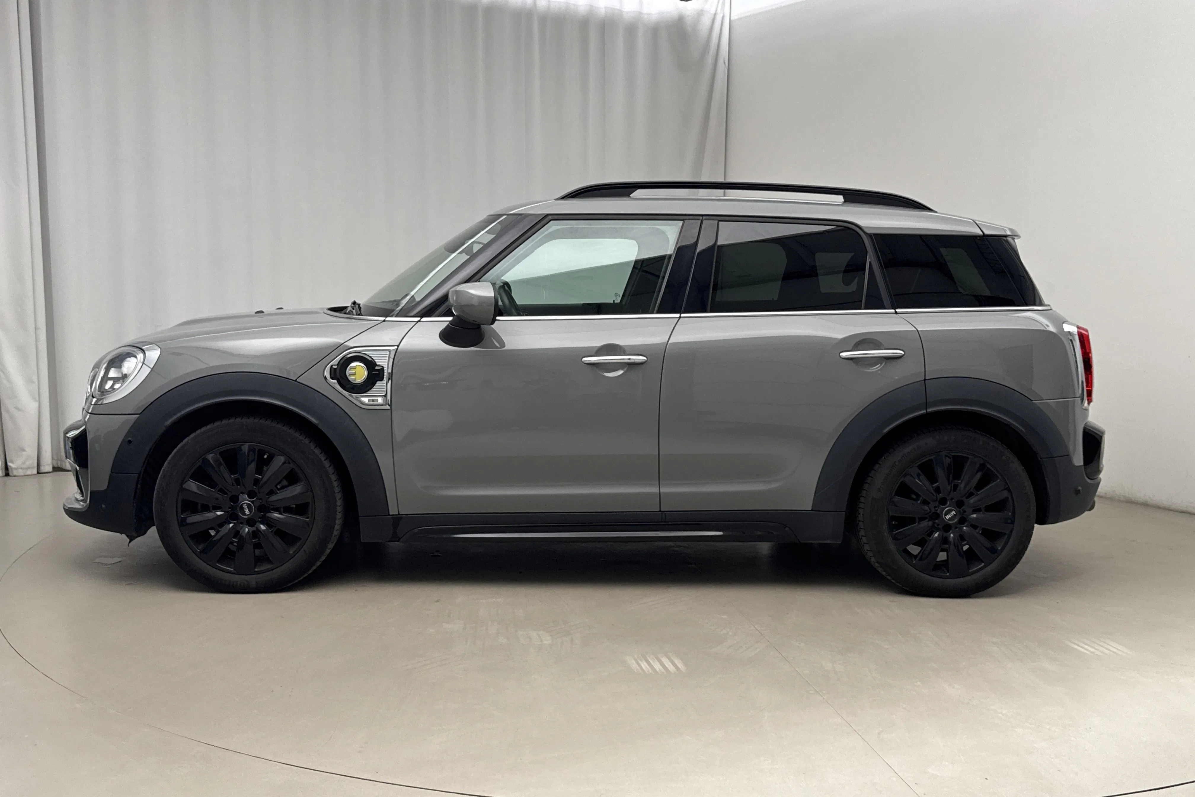 Presentationsfoto 2 av 20: MINI Cooper S E ALL4 Countryman, F60 (224hk) - 6 958 mil - Automat - grå - 2020