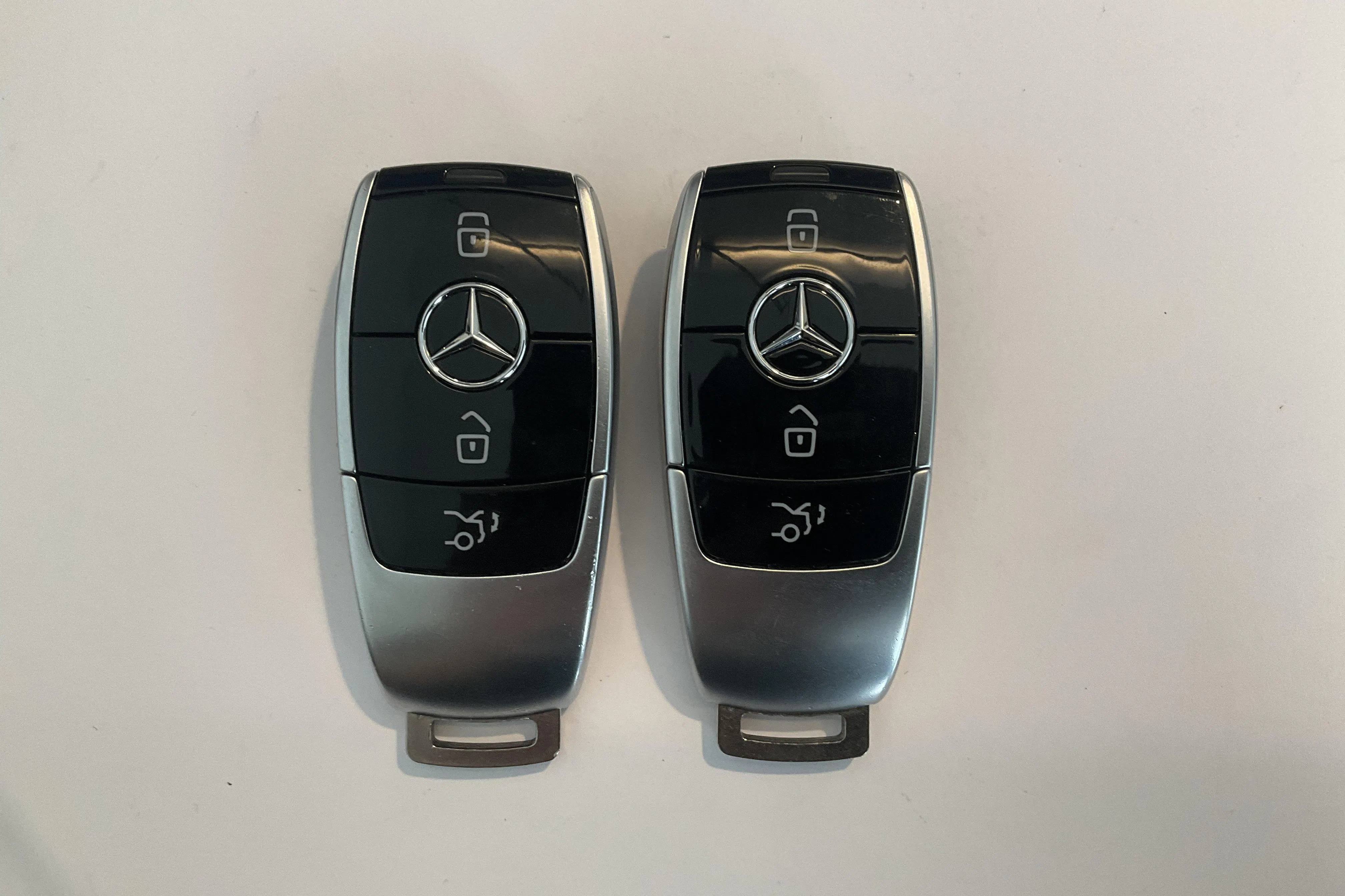 Presentation photo 17 of 17: Mercedes E 200 d Sedan W213 (160hk) - 97 730 km - Automatic - black - 2020