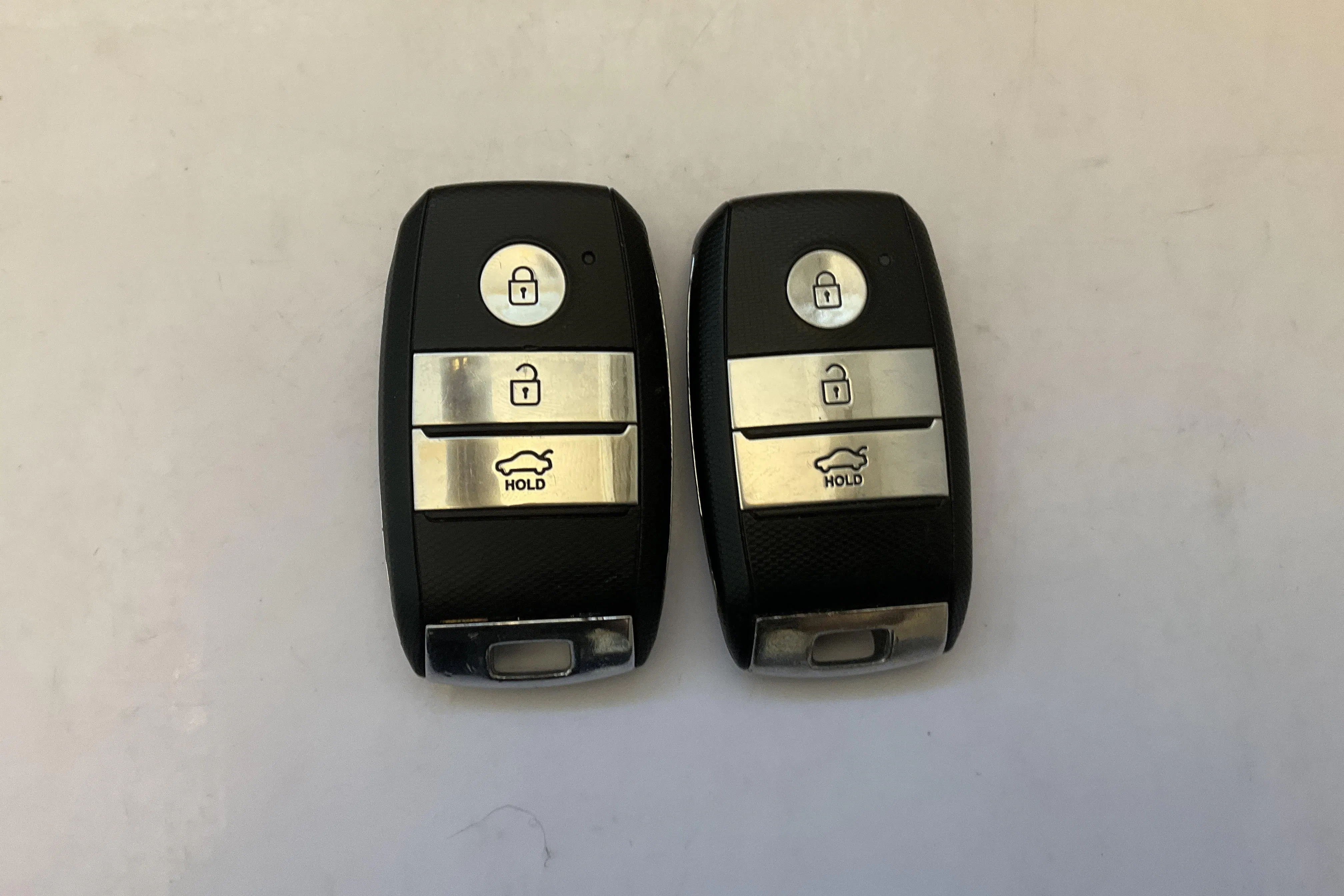 Presentationsfoto 17 av 17: KIA Optima 2.0 GDi Plug-in Hybrid SW (205hk) - 16 151 mil - Automat - grå - 2019