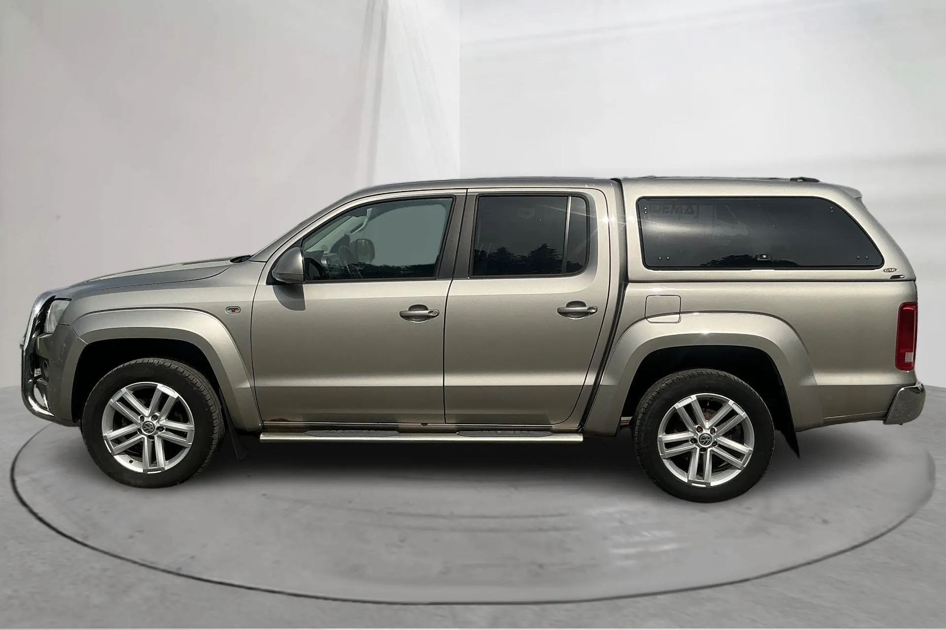 Presentation photo 2 of 16: VW Amarok 2.0 TDI 4motion (180hk) - 341 620 km - Automatic - light brown - 2014