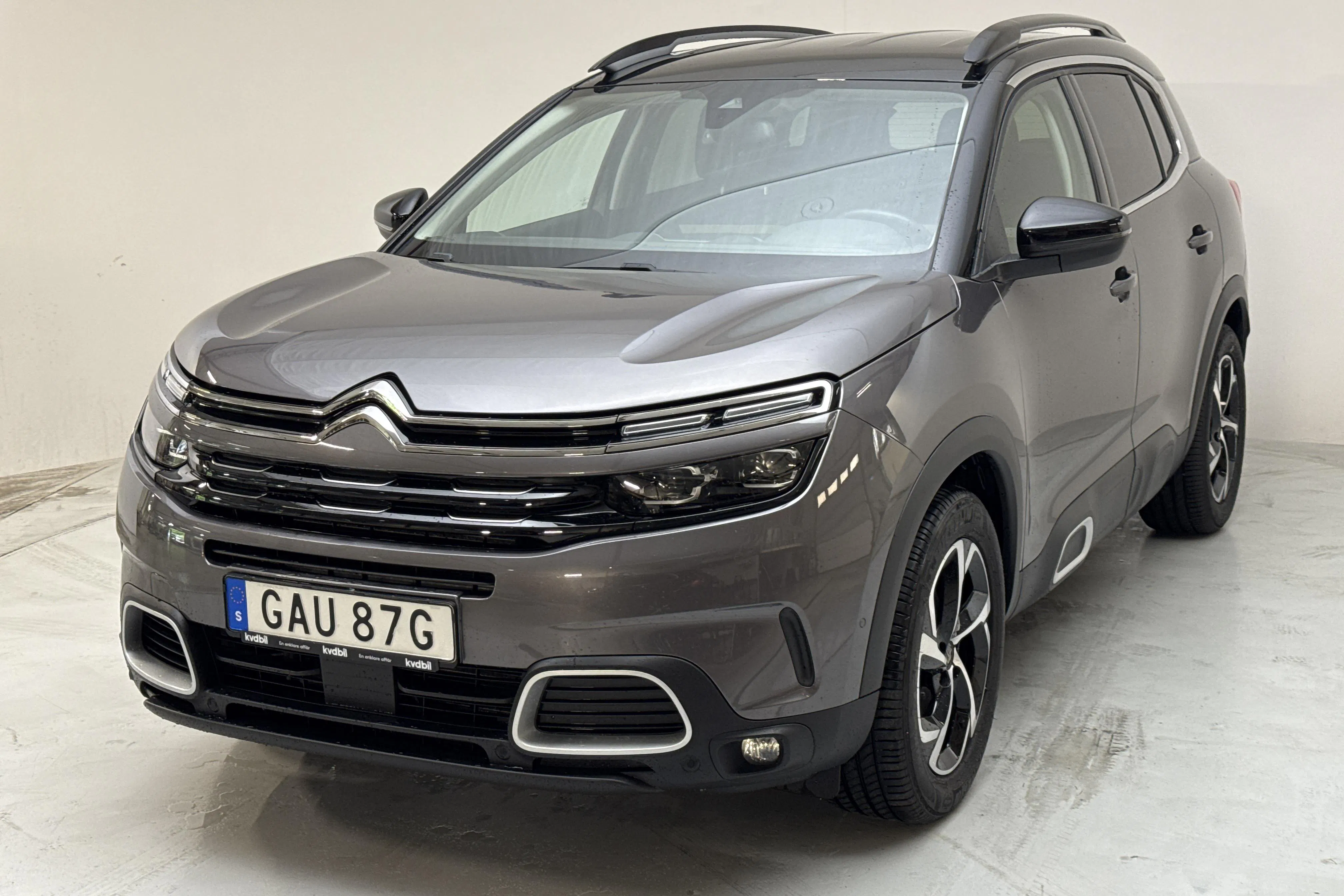 Presentation photo 1 of 14: Citroën C5 Aircross PureTech (180hk) - 38 150 km - Automatic - gray - 2020