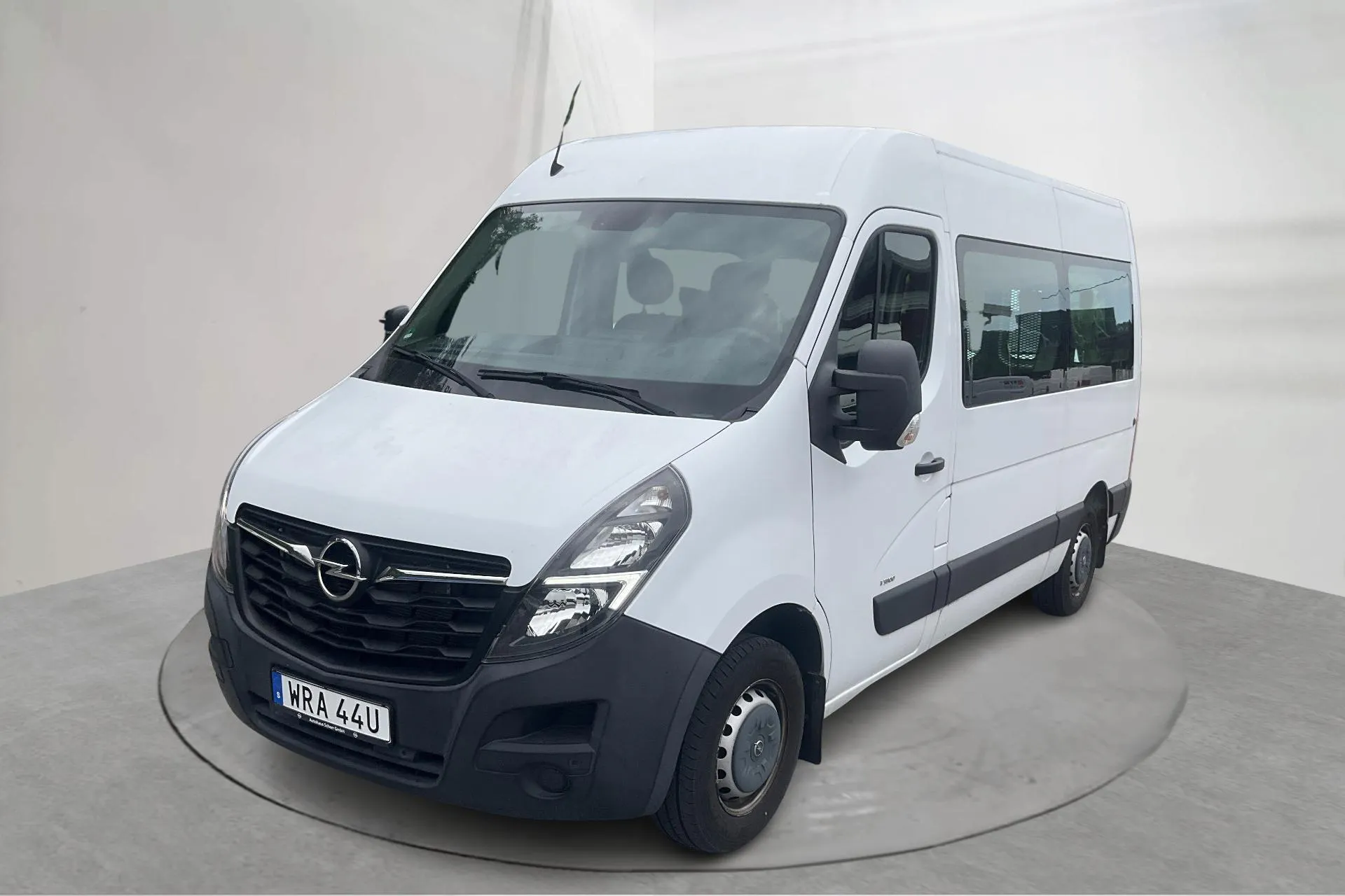 Presentationsfoto 1 av 16: Opel Movano Van 2.3 CDTI (180hk) - 6 035 mil - Automat - vit - 2020