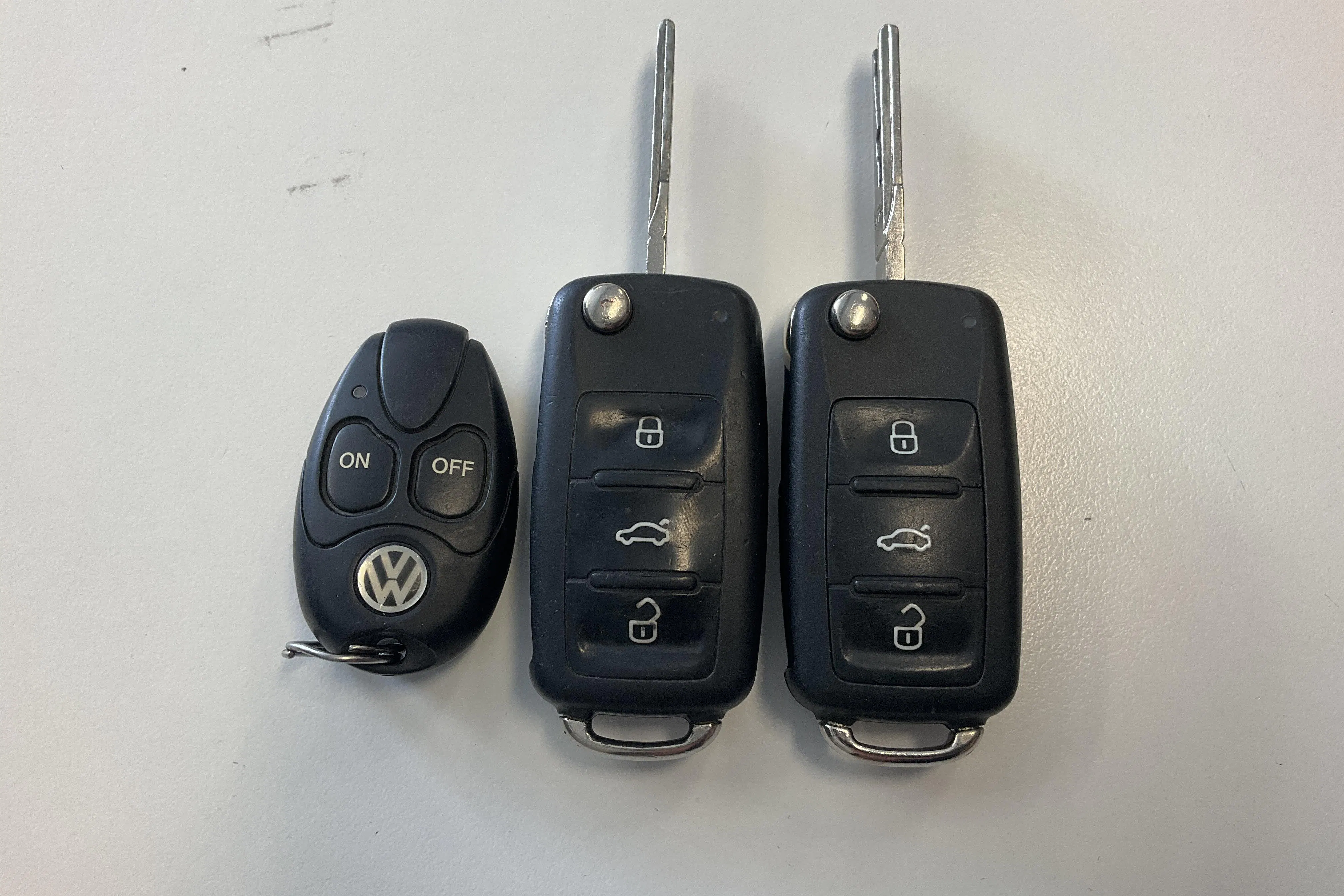 Presentationsfoto 12 av 12: VW Caddy 2.0 TDI Skåp (102hk) - 15 356 mil - Automat - vit - 2016
