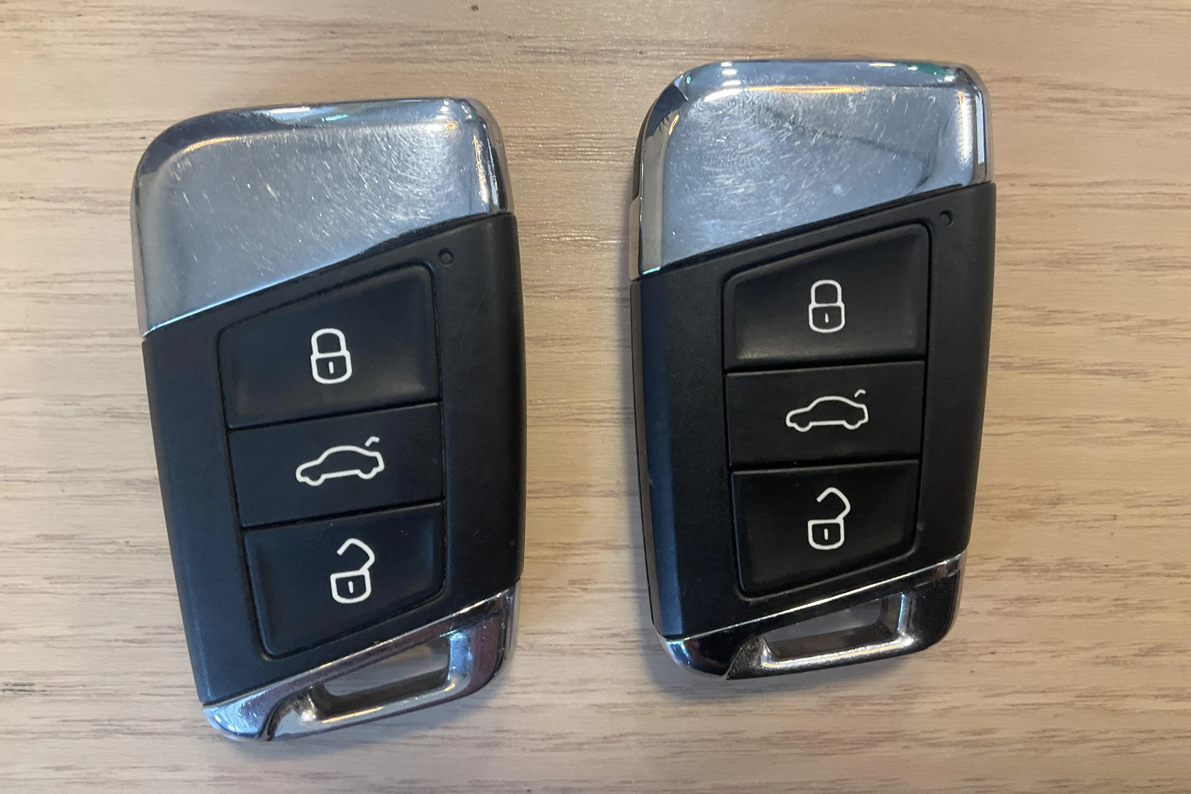 Presentation photo 14 of 14: VW Passat 2.0 TDI Sportscombi (190hk) - 137 580 km - Automatic - dark grey - 2019