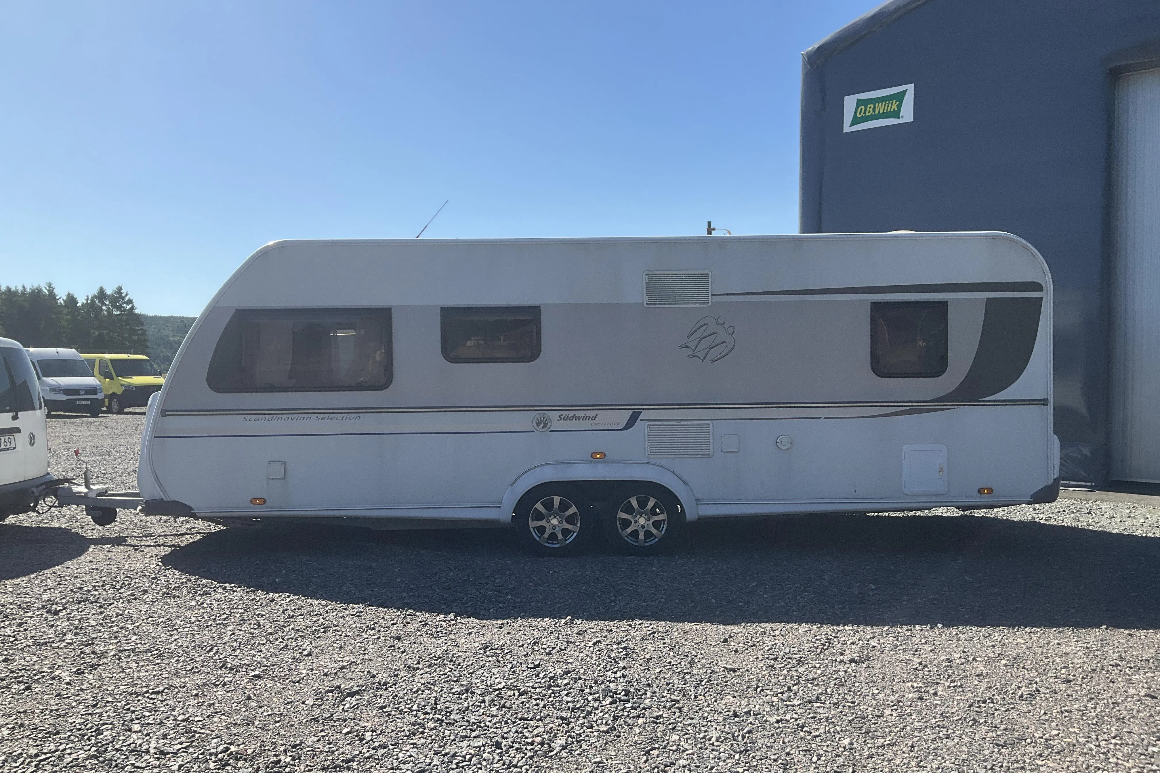 Presentationsfoto 2 av 27: KNAUS Südwind Exclusive W08 - 0 km - vit - 2014