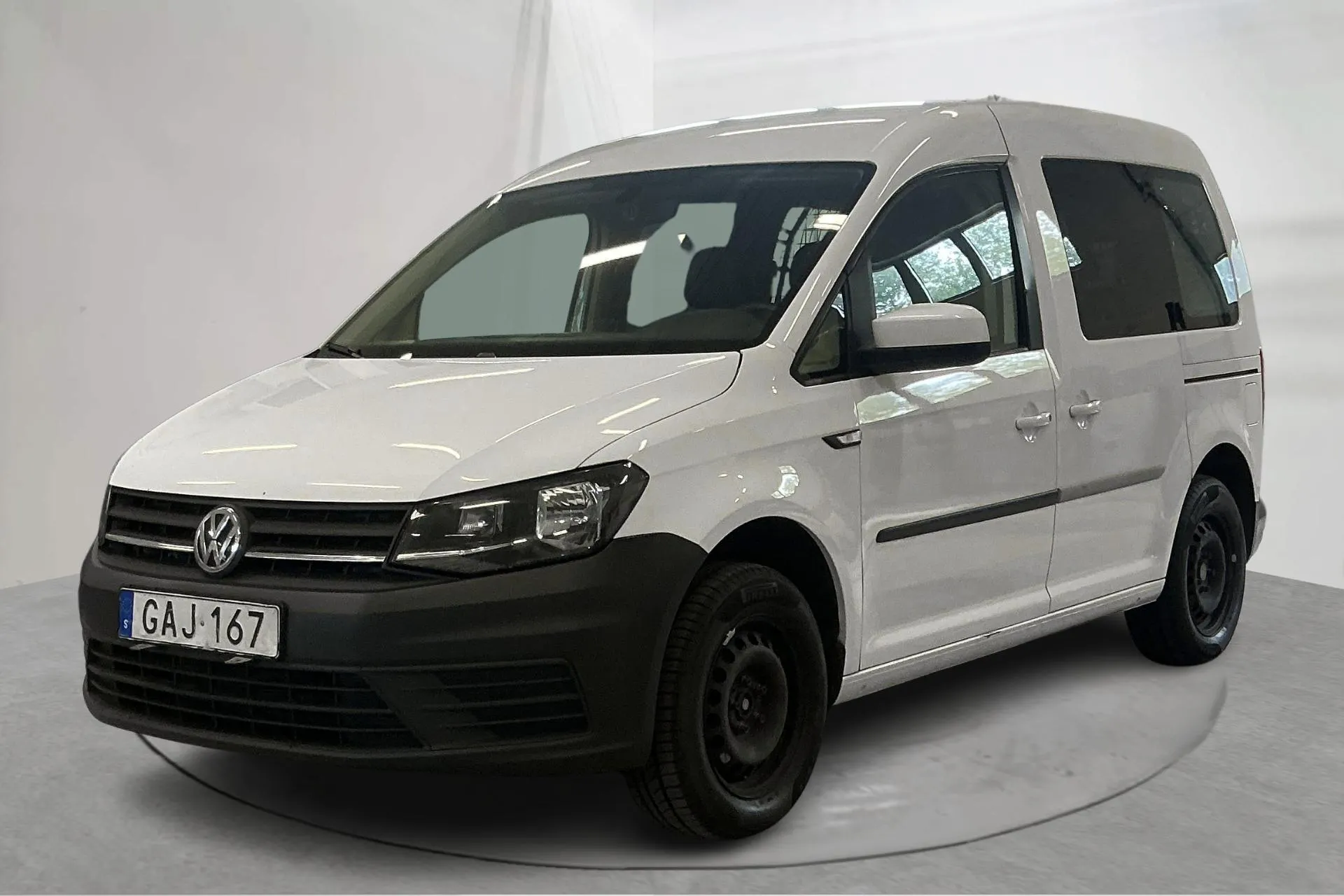 Presentationsfoto 1 av 16: VW Caddy Life 2.0 TDI (102hk) - 19 906 mil - Manuell - vit - 2016