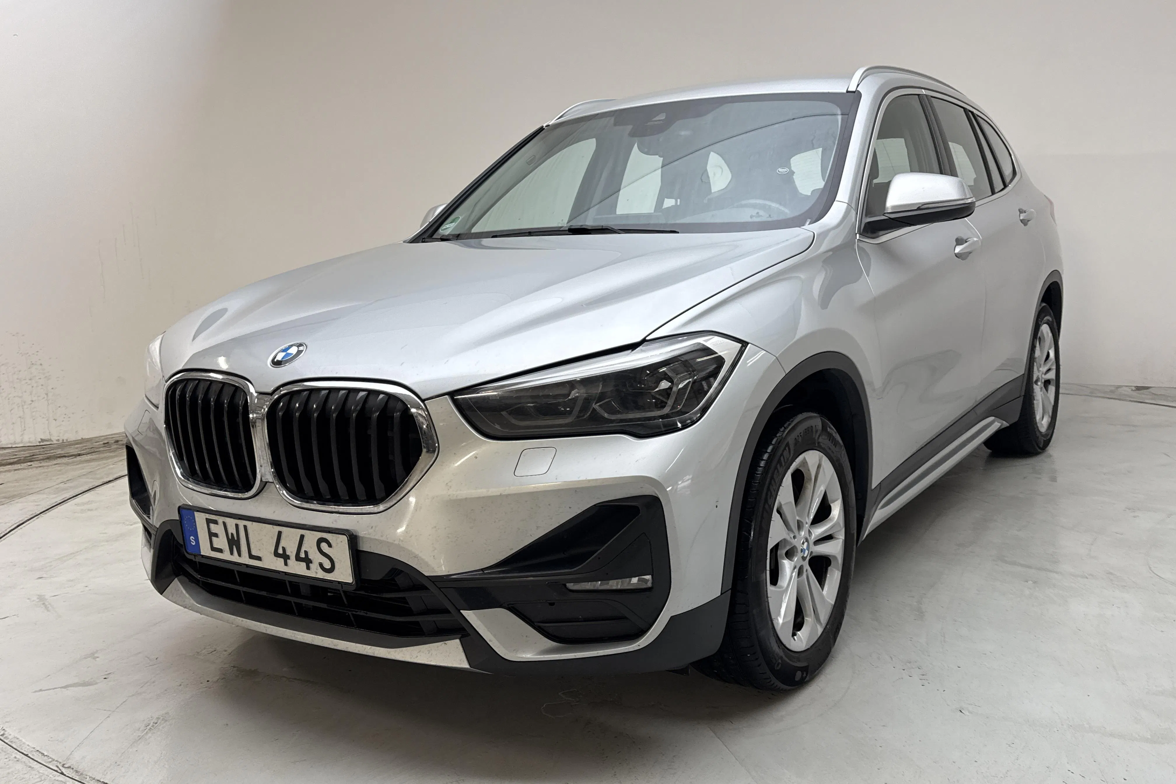 Presentation photo 1 of 16: BMW X1 xDrive20d LCI, F48 (190hk) - 267 550 km - Automatic - silver - 2020