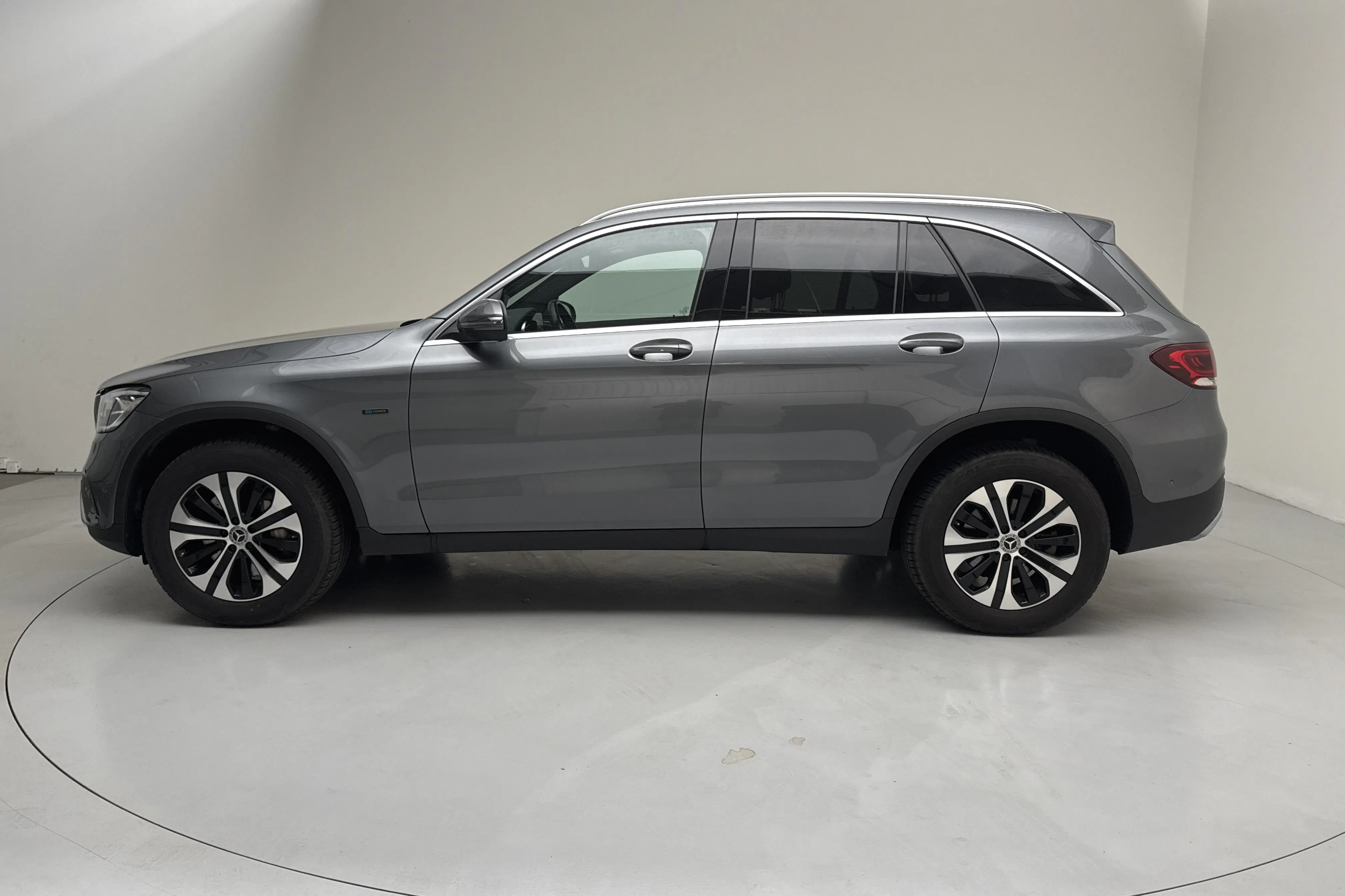 Presentation photo 2 of 19: Mercedes GLC 300 de 4MATIC X253 (316hk) - 72 550 km - Automatic - gray - 2021