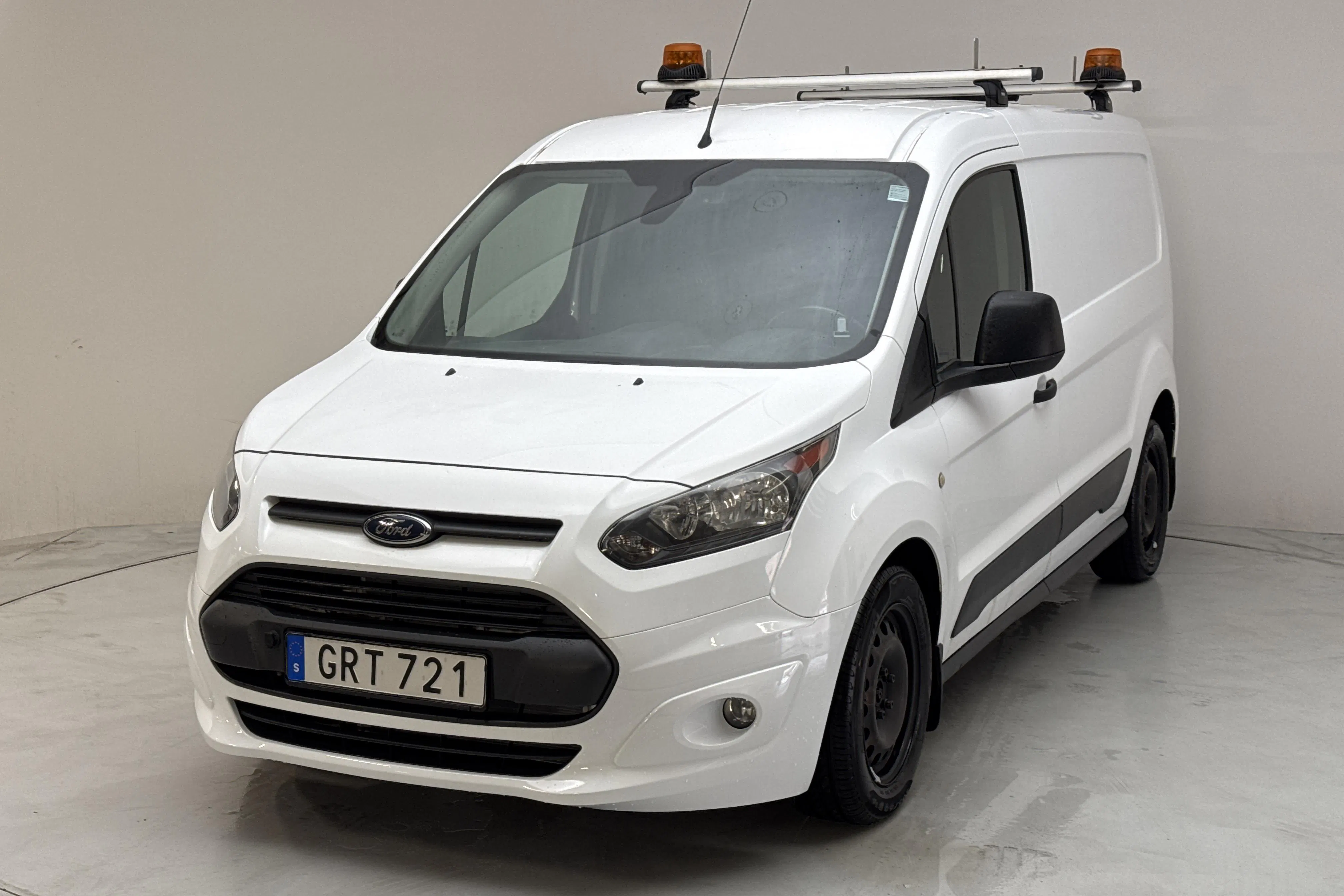 Presentation photo 1 of 11: Ford Transit Connect 1.5 TDCi (100hk) - 93 120 km - Automatic - white - 2017