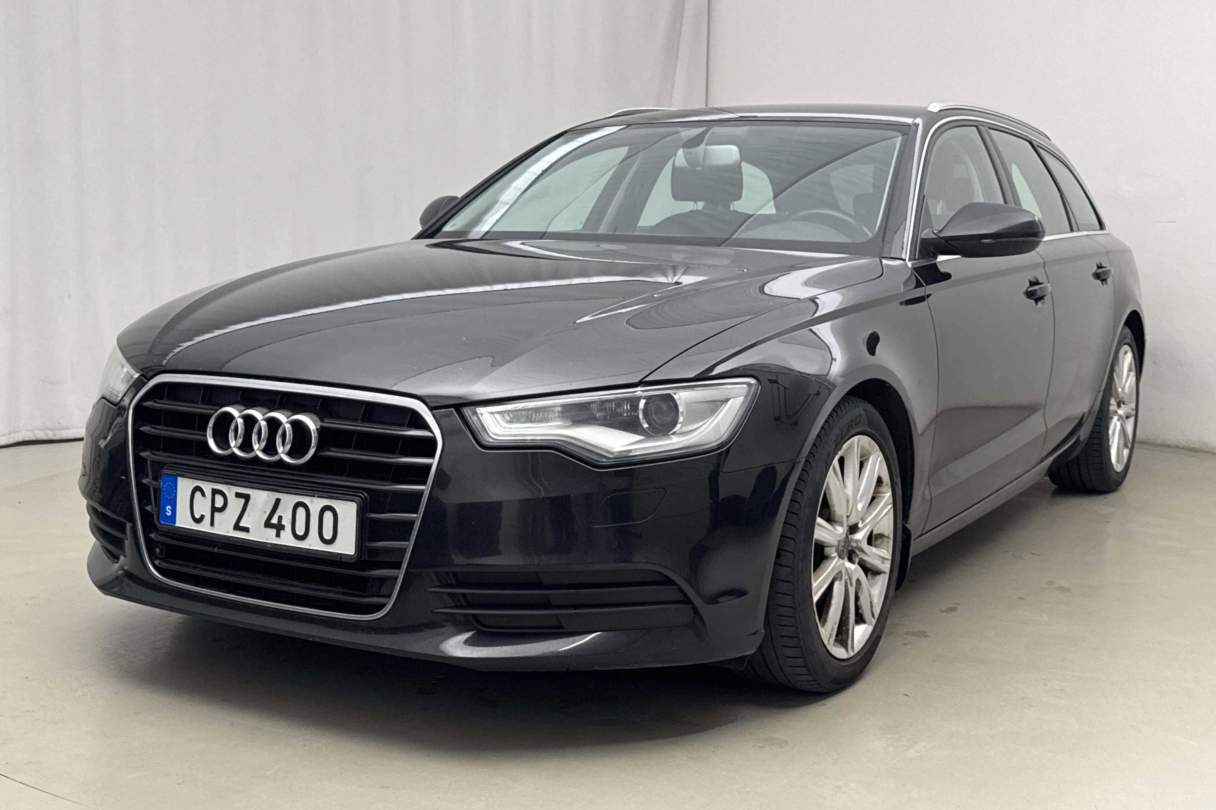 Presentation photo 1 of 15: Audi A6 2.0 TDI Ultra Avant (190hk) - 194 200 km - Automatic - black - 2014