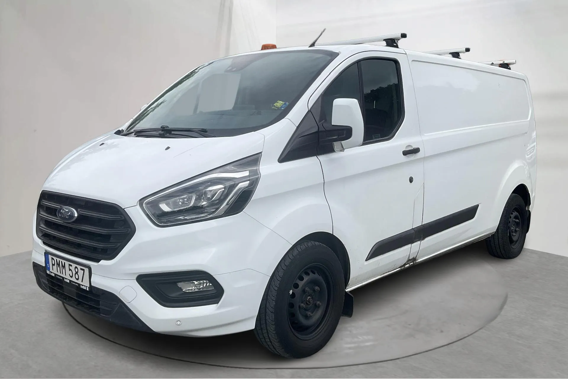 Presentation photo 1 of 19: Ford Transit Custom 300 (130hk) - 88 760 km - Automatic - white - 2018