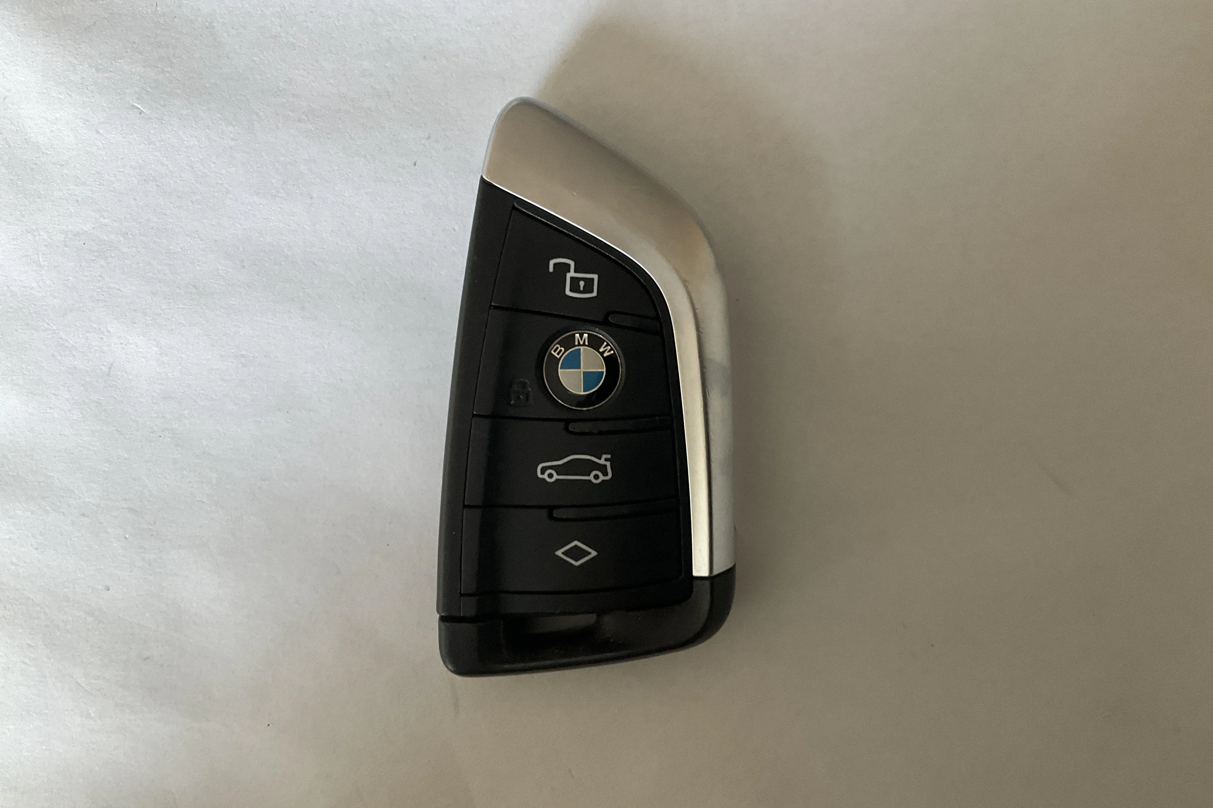 Presentation photo 19 of 19: BMW 330e sDrive Touring LCI, G21 (292hk) - 91 260 km - Automatic - black - 2023