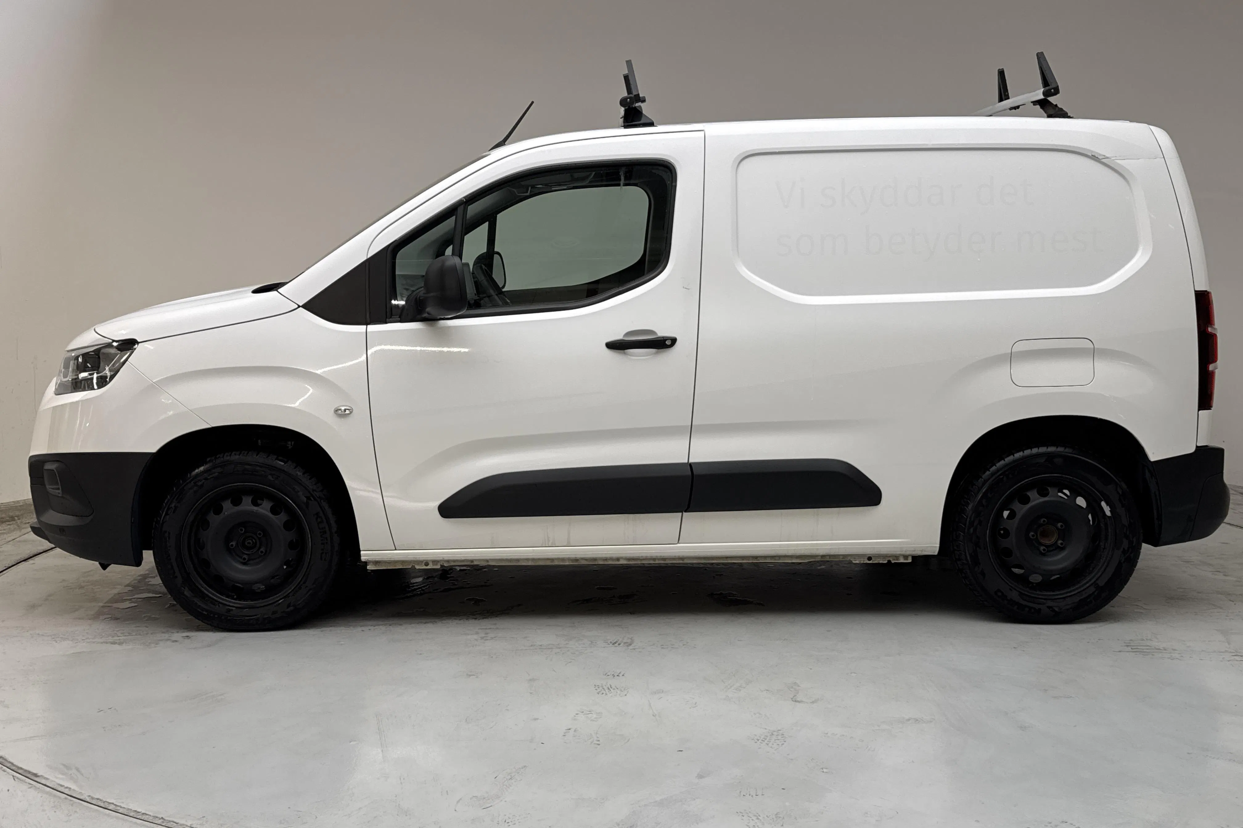 Esitlusfoto 2 aadressil 12: Toyota PROACE CITY 1.2T (130hk) - 110 610 km - Automaatne - valge - 2021