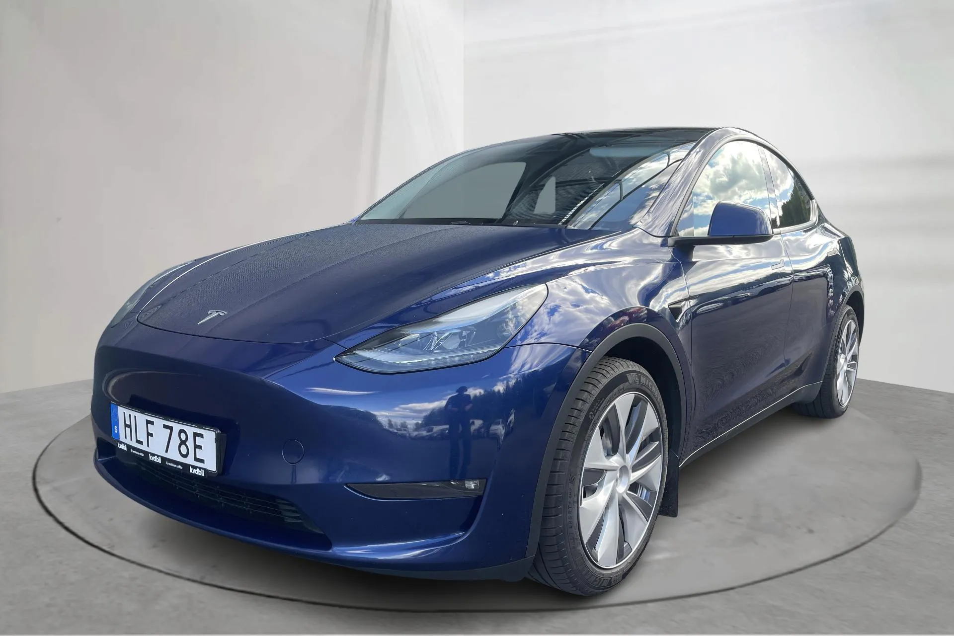 Tesla Model Y Long Range Dual Motor AWD