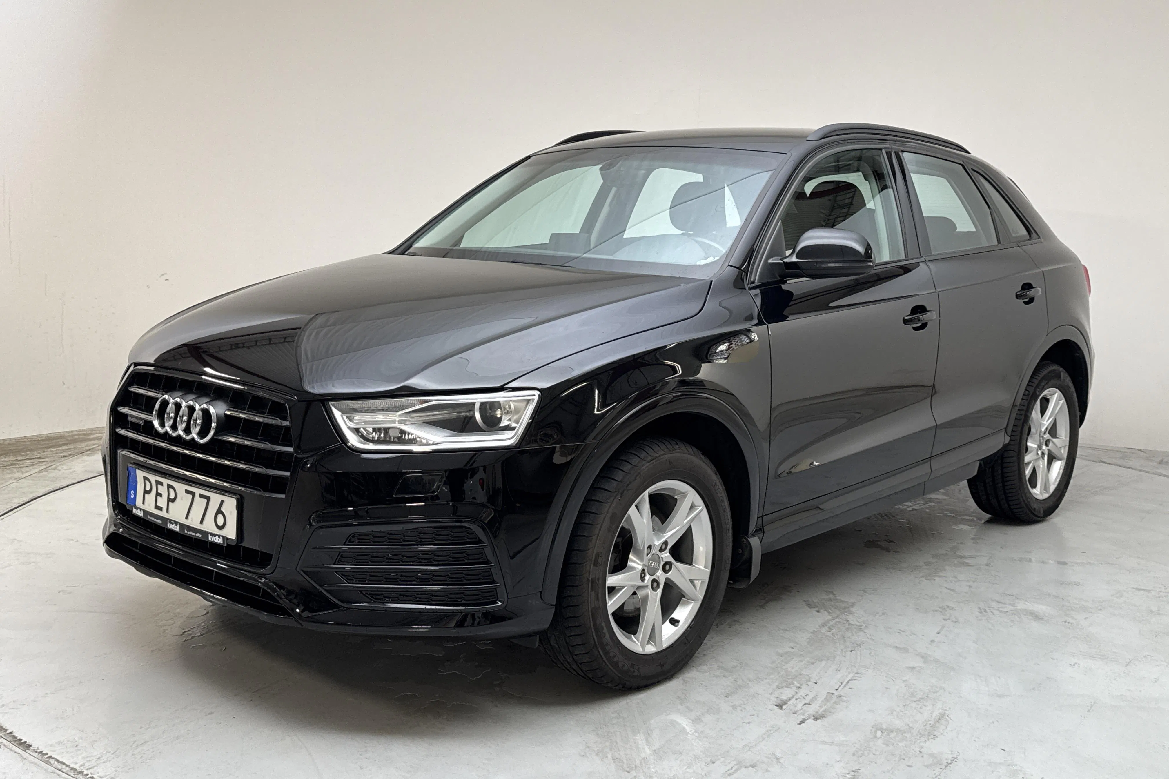 Presentation photo 1 of 12: Audi Q3 2.0 TDI quattro (184hk) - 95 410 km - Automatic - black - 2017