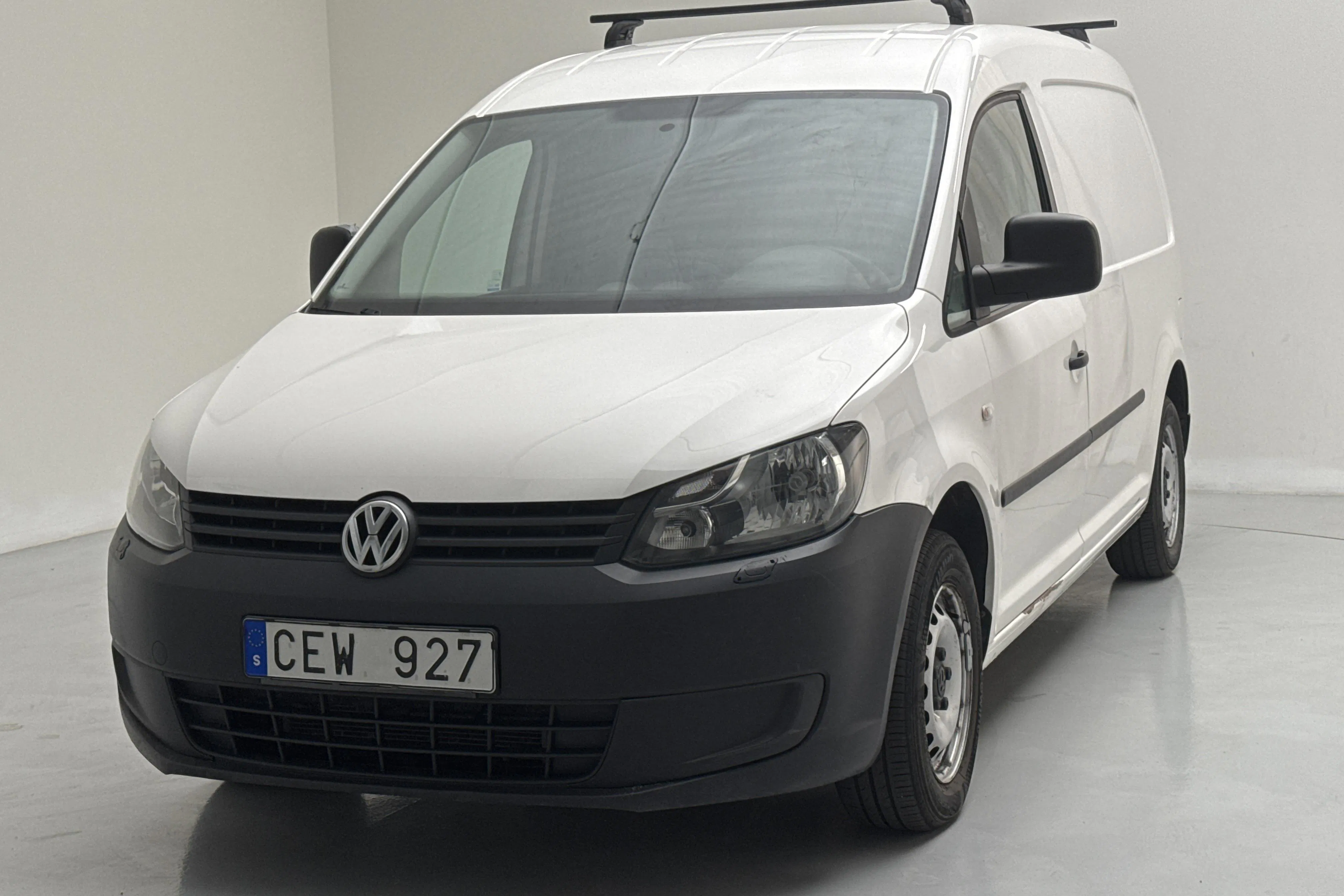 Presentation photo 1 of 12: VW Caddy 1.6 TDI Maxi Skåp (102hk) - 81 710 km - Automatic - white - 2013