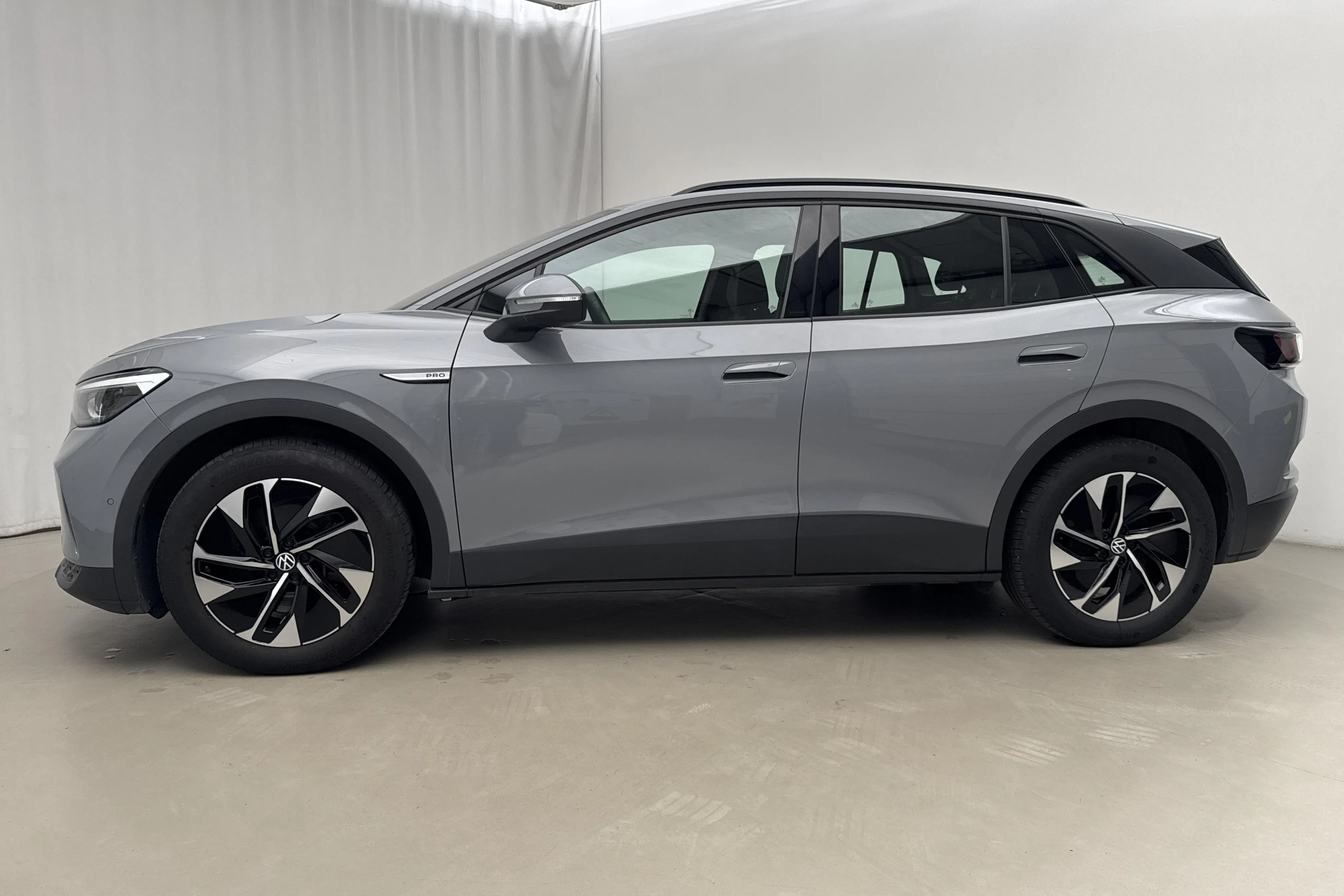 Presentation photo 2 of 21: VW ID.4 77kWh (204hk) - 60 630 km - Automatic - gray - 2023
