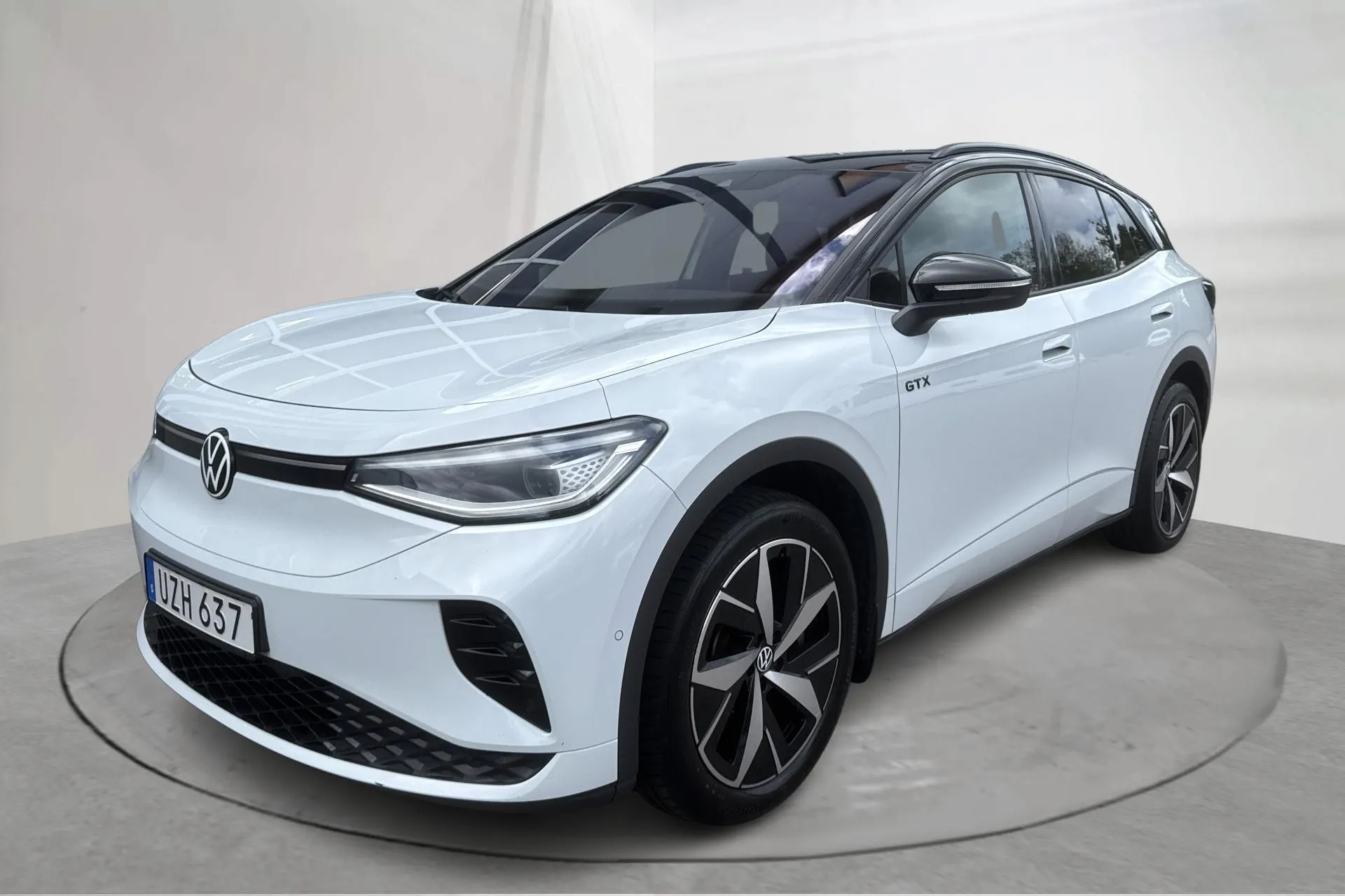 Presentationsfoto 1 av 18: VW ID.4 GTX 77kWh AWD (299hk) - 11 267 mil - Automat - vit - 2023