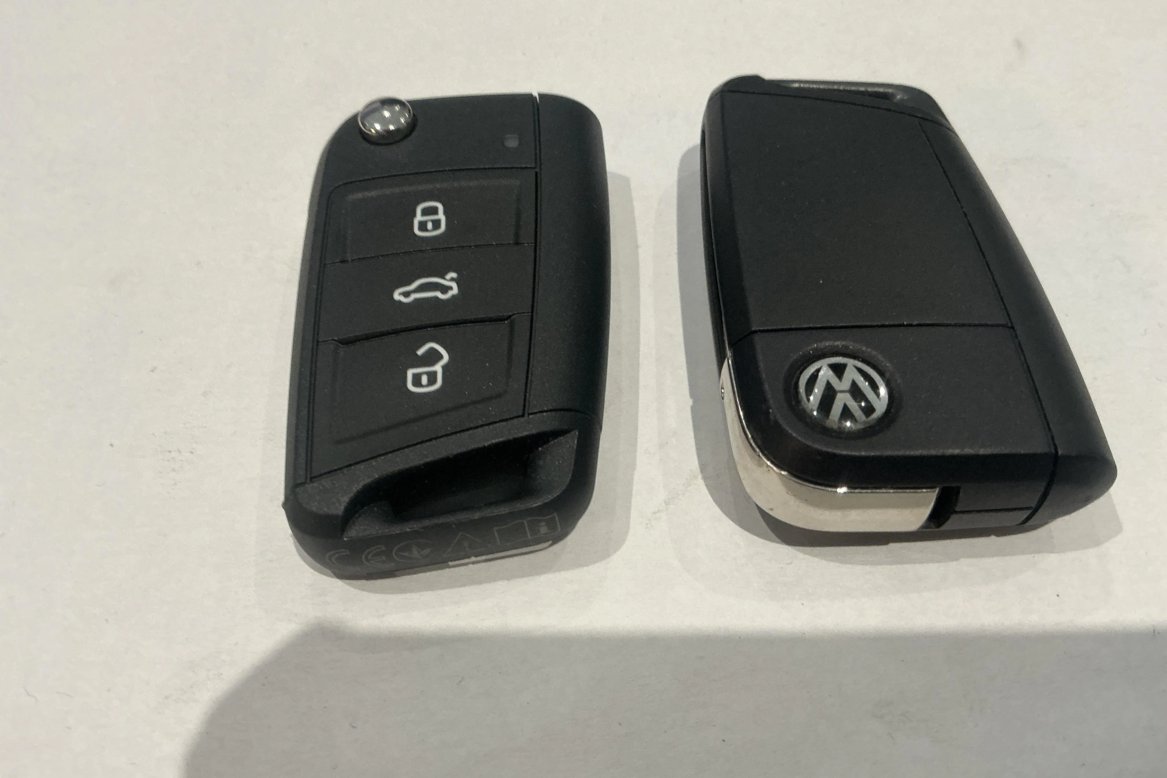 Presentation photo 14 of 14: VW Golf VII 1.5 TGI 5dr (130hk) - 21 550 km - Manual - red - 2019
