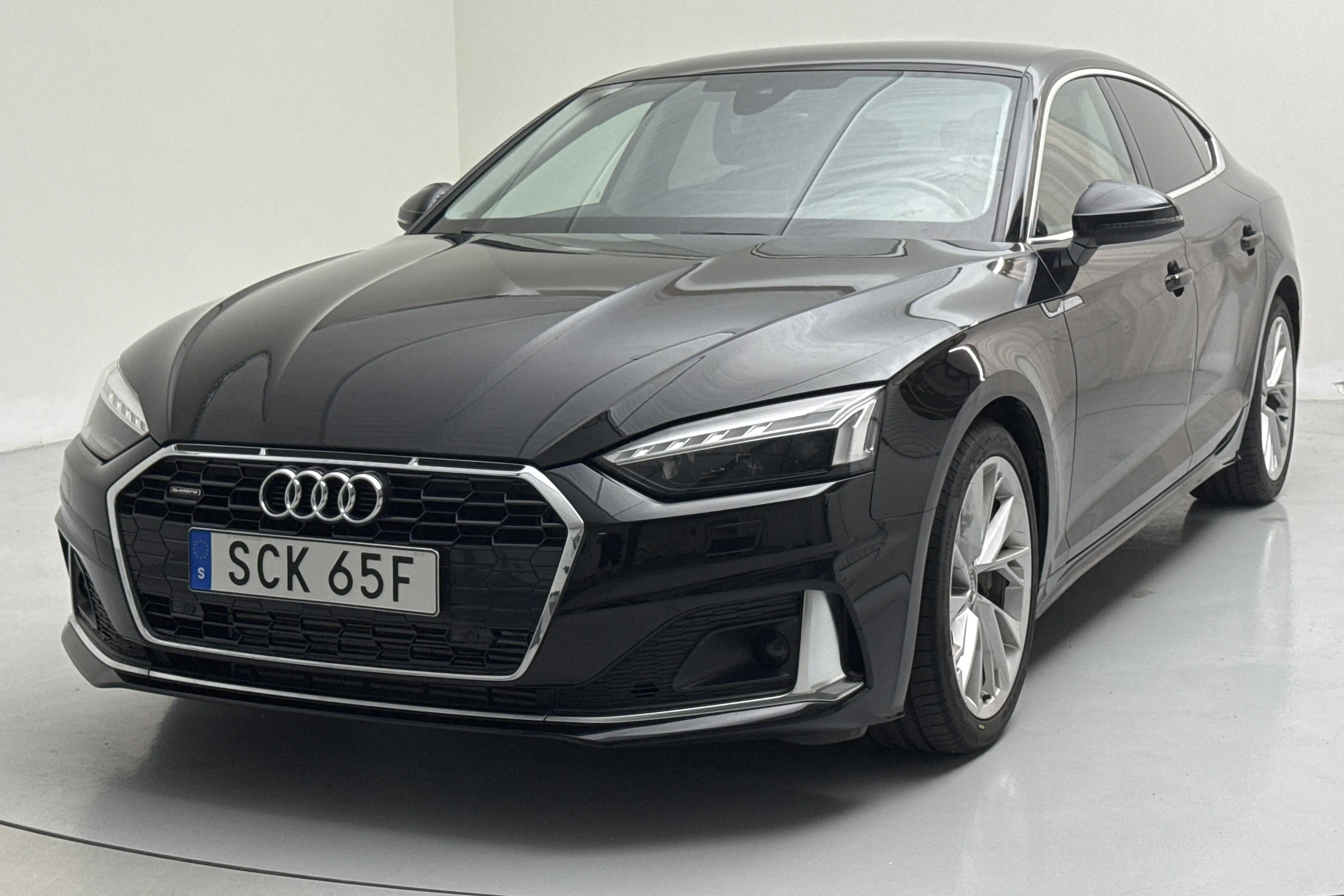 Presentation photo 1 of 15: Audi A5 Sportback 45 TFSI quattro (245hk) - 56 700 km - Automatic - black - 2020