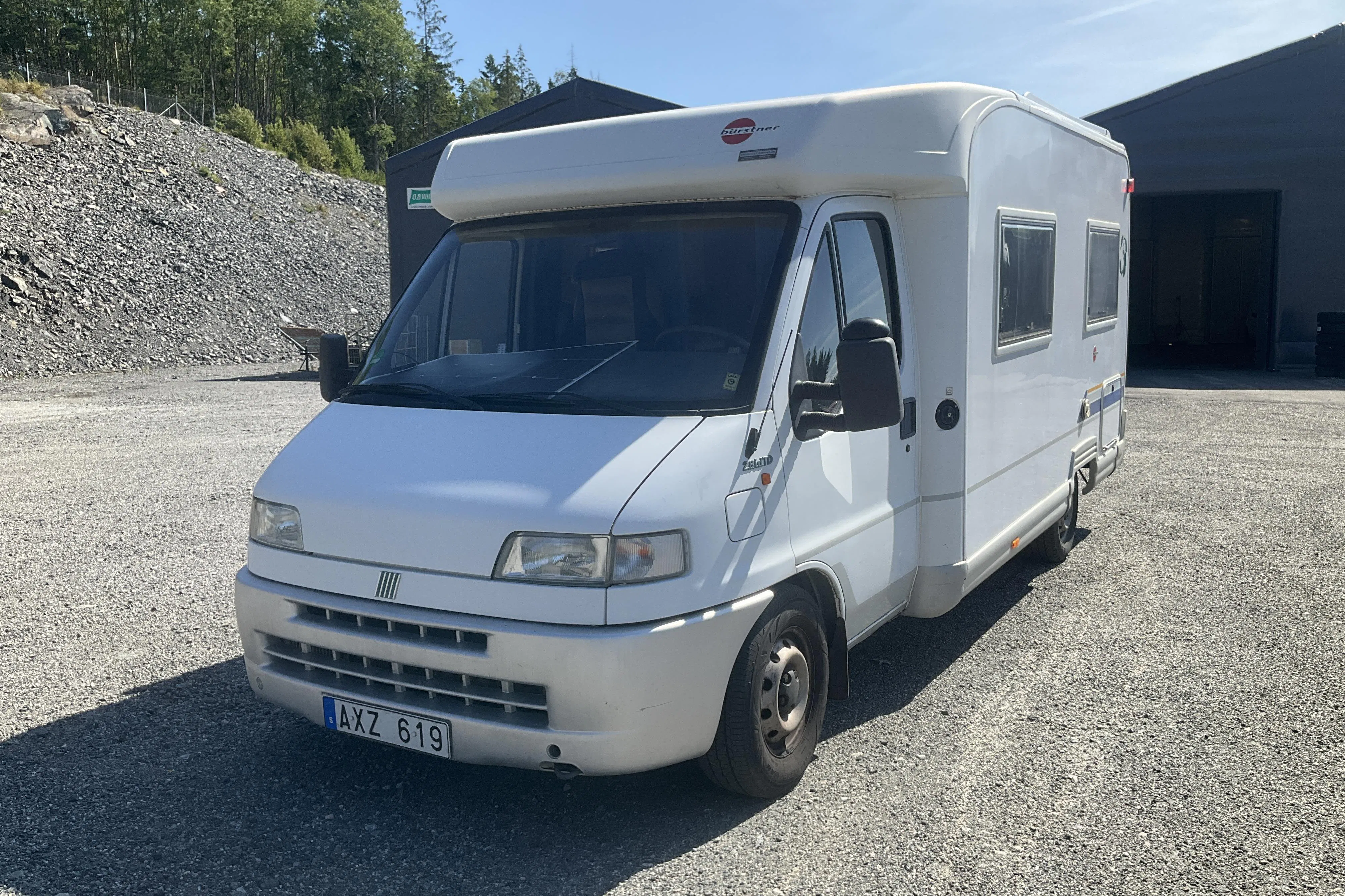 Presentation photo 1 of 20: FIAT burstner t 600 Husbil - 144 250 km - Manual - white - 1999