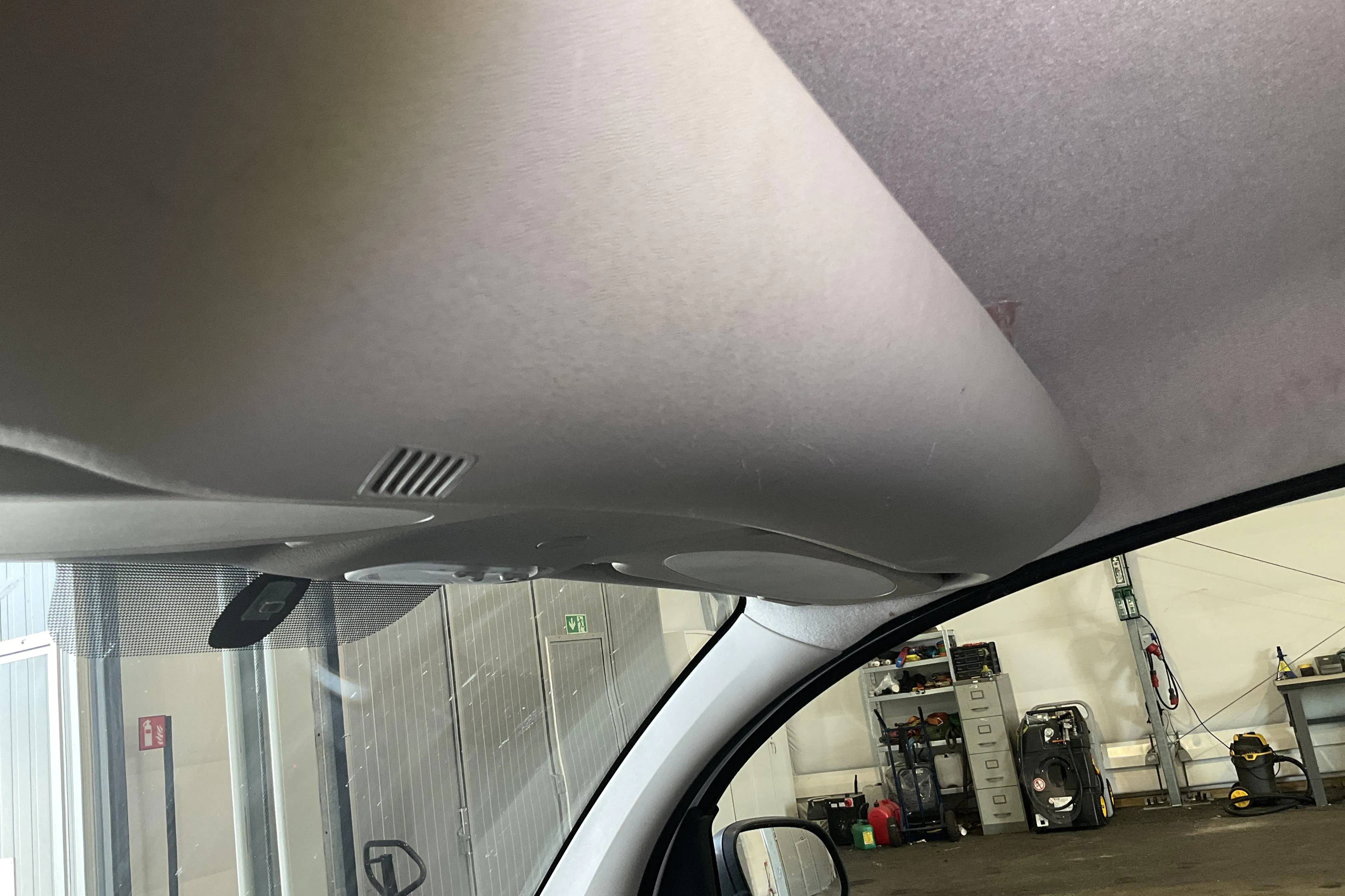 Presentation photo 12 of 12: Renault Kangoo 1.5 dCi Maxi skåp (90hk) - 128 890 km - Manual - white - 2019