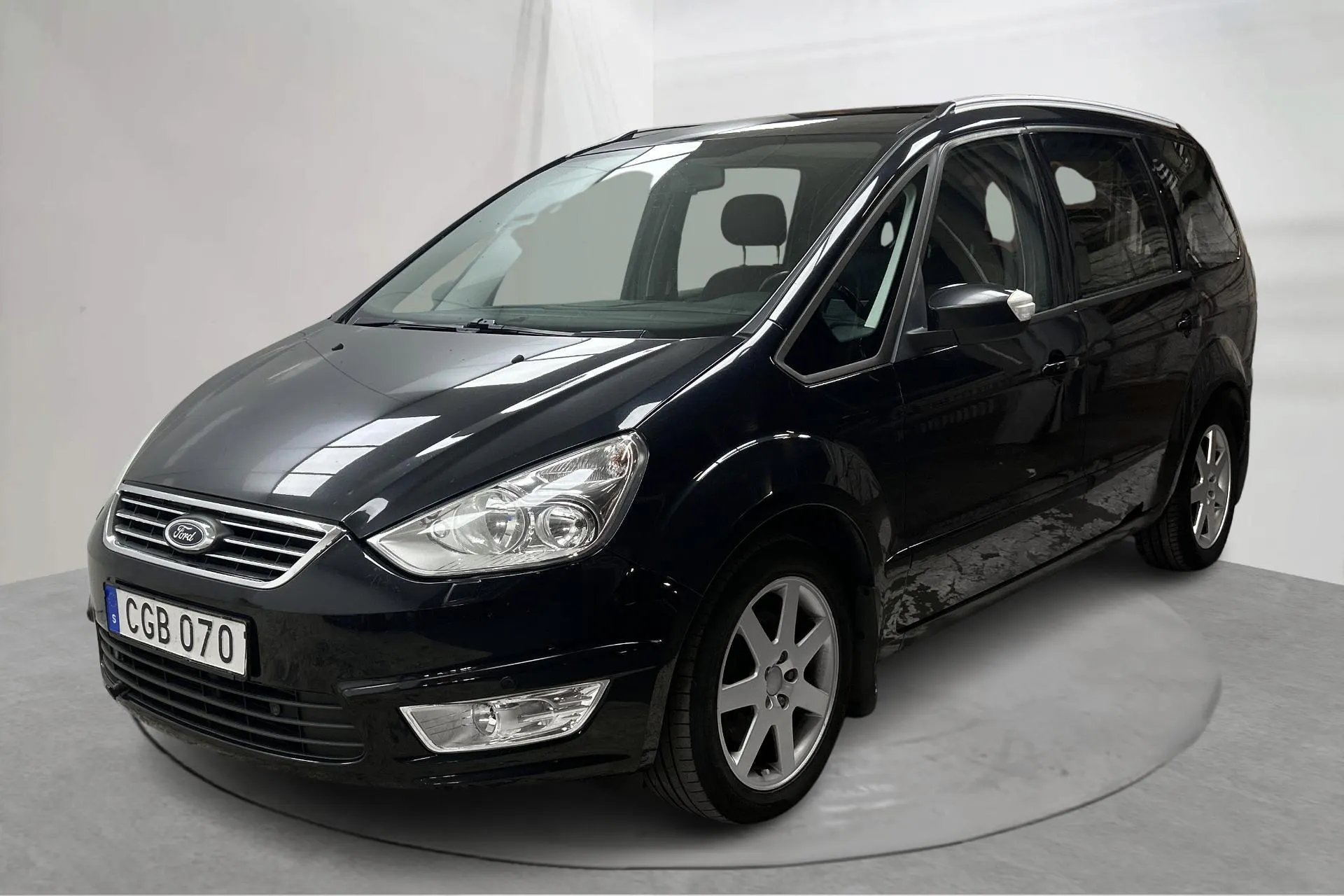 Presentationsfoto 1 av 15: Ford Galaxy 1.6 Duratorq TDCi (115hk) - 18 152 mil - Manuell - svart - 2014