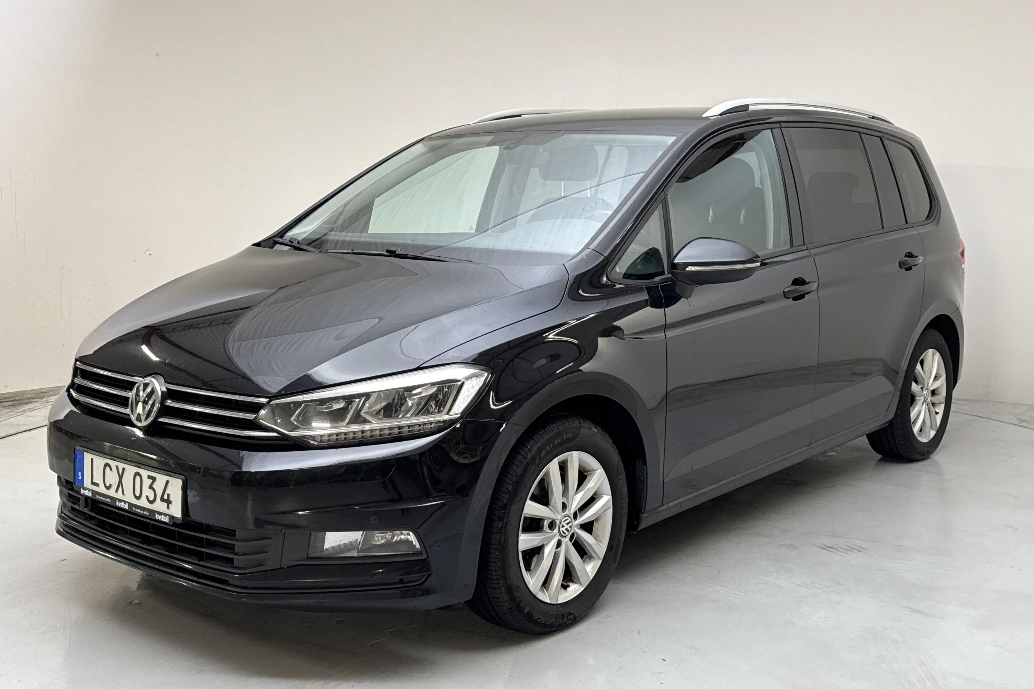 Presentation photo 1 of 17: VW Touran 1.4 TSI (150hk) - 214 210 km - Automatic - black - 2016