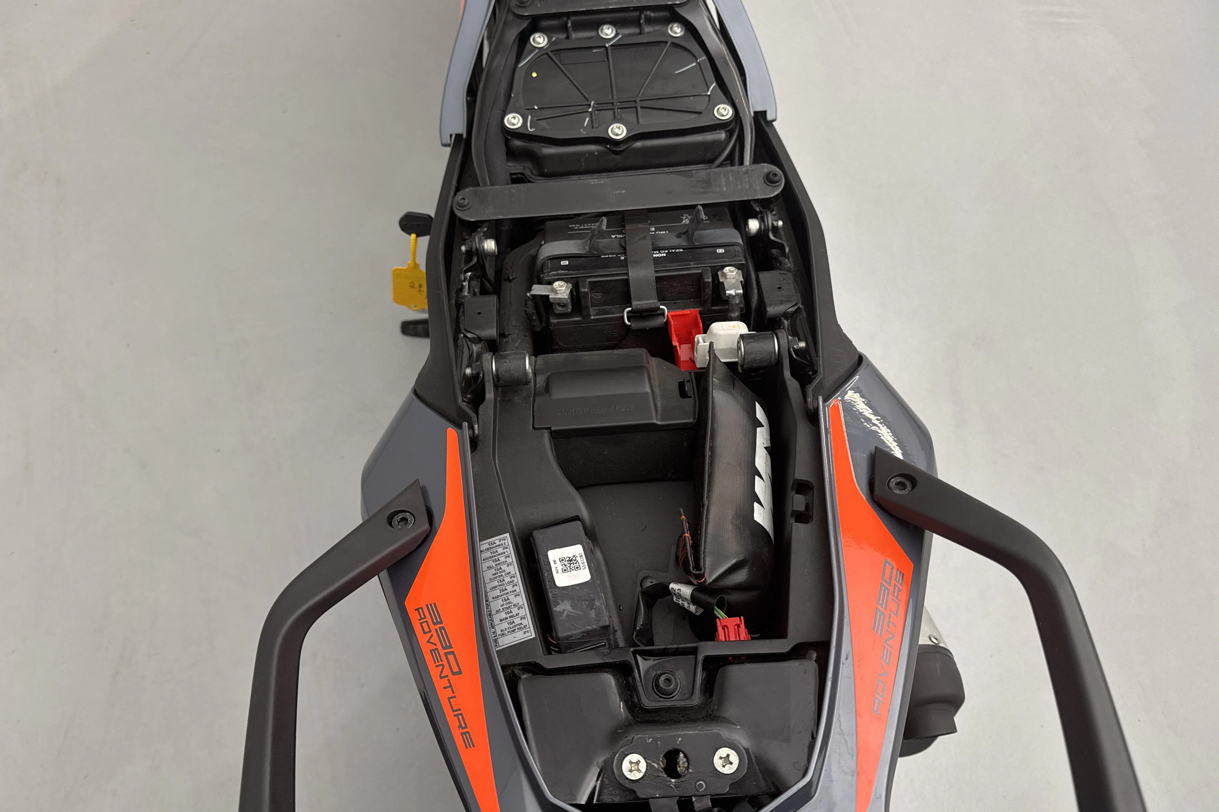 Presentation photo 10 of 10: KTM 390 ADVENTURE Motorcykel - 590 km - Manual - 2023