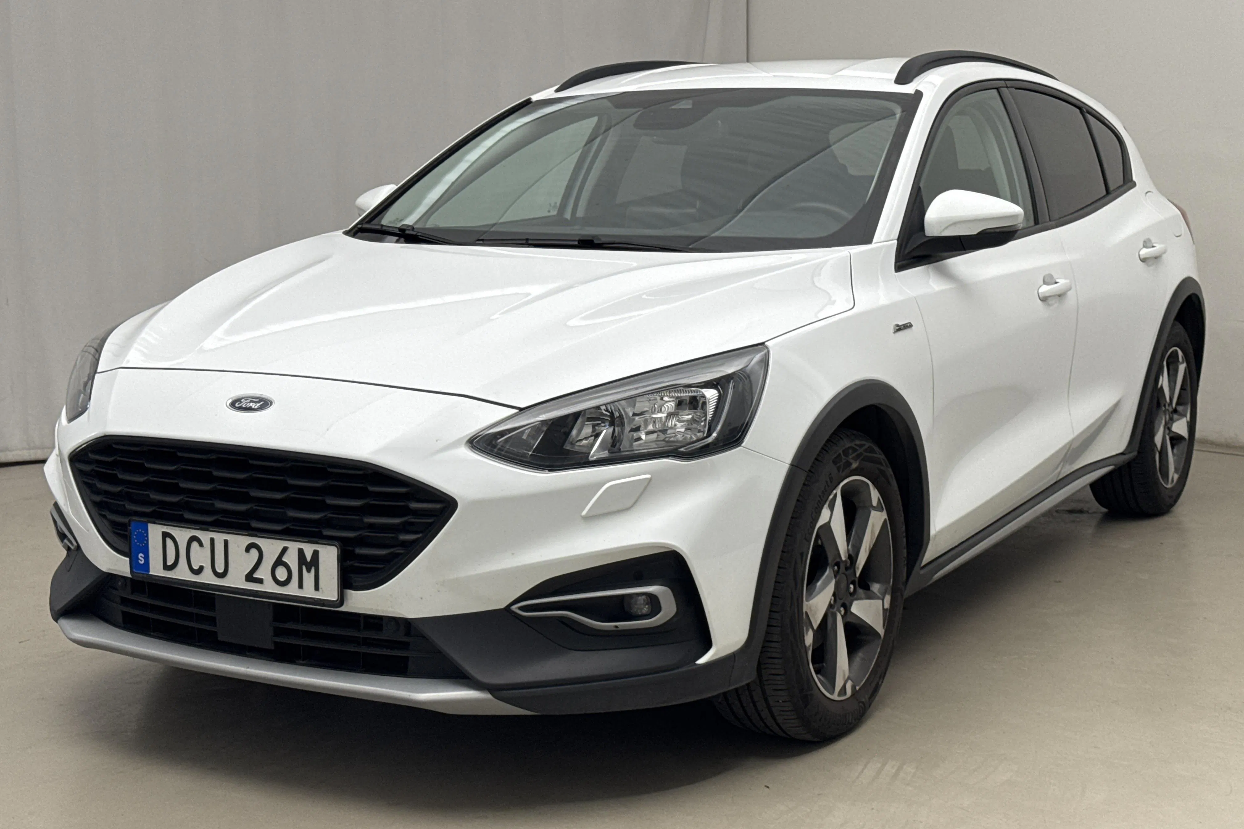 Presentation photo 1 of 19: Ford Focus Active 1.0T EcoBoost (125hk) - 80 070 km - Automatic - white - 2022