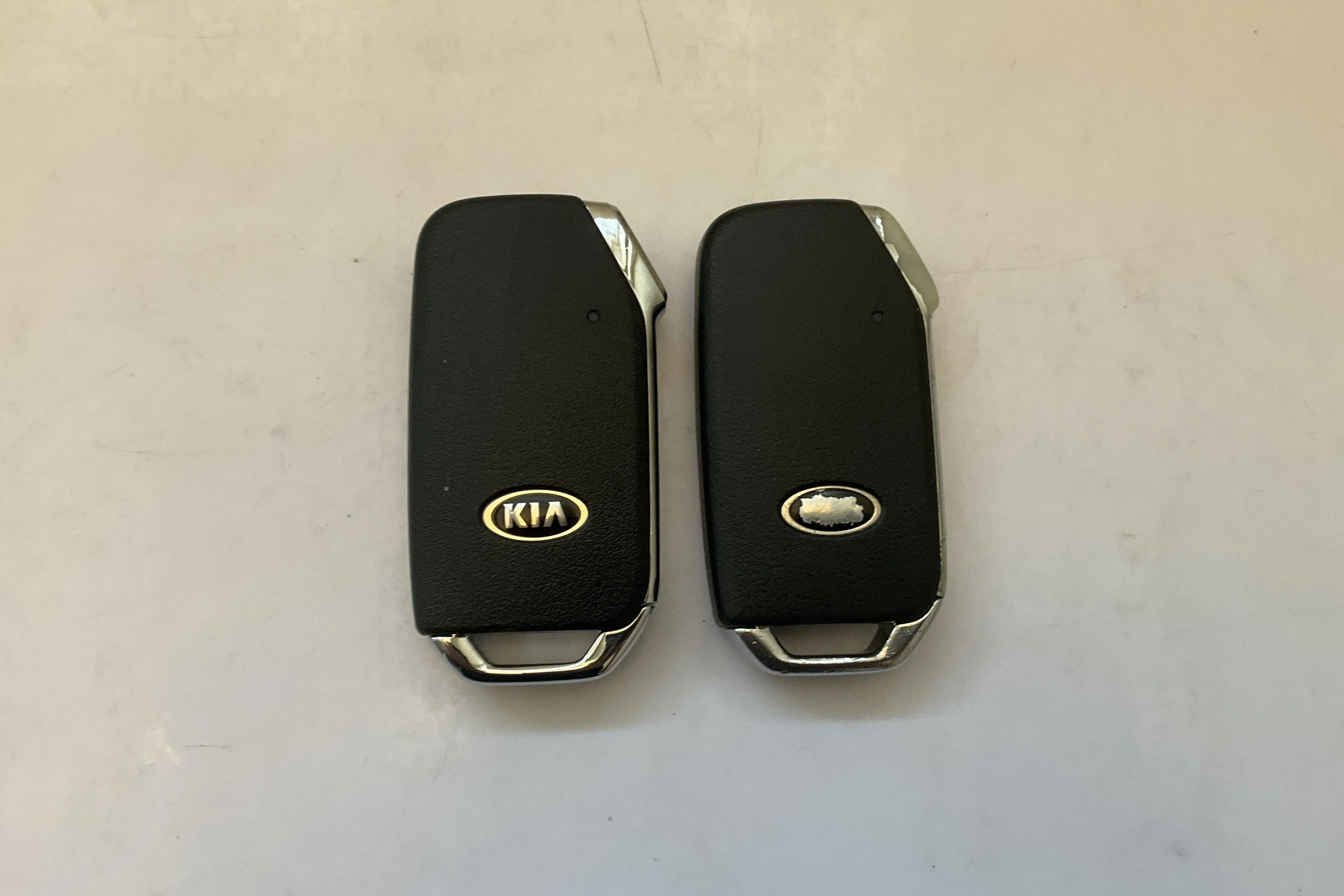 Presentation photo 16 of 16: KIA e-Niro 64kWh (204hk) - 164 270 km - Automatic - white - 2021