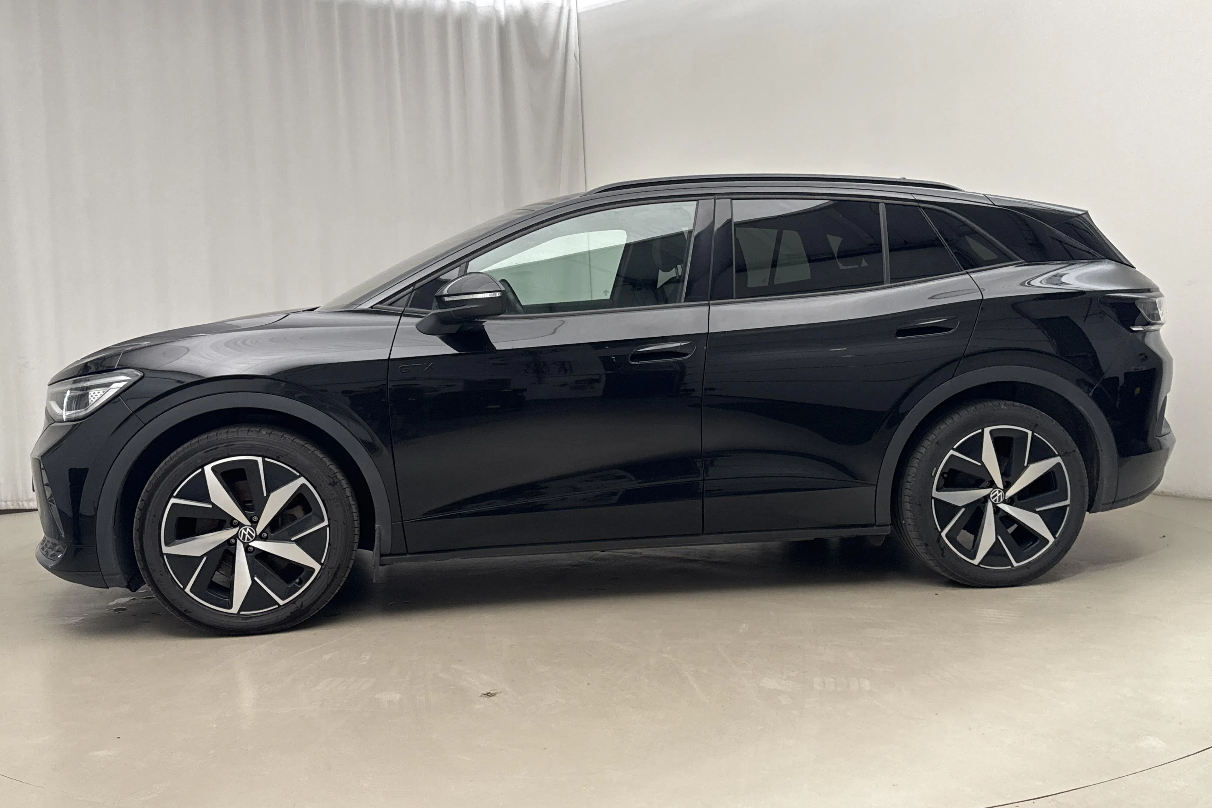 Presentation photo 2 of 19: VW ID.4 GTX 77kWh AWD (299hk) - 94 690 km - Automatic - black - 2023