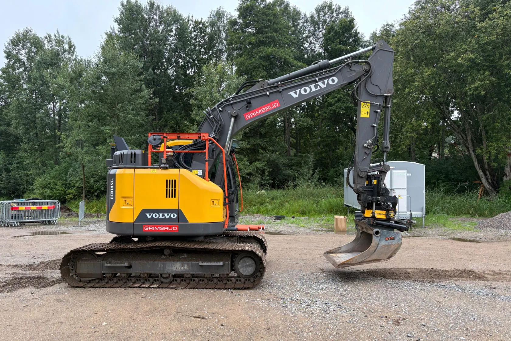 Presentationsfoto 2 av 61: VOLVO ECR145E, bandgrävare - 0 km - 2023