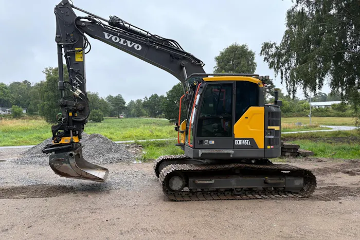 VOLVO ECR145E, bandgrävare